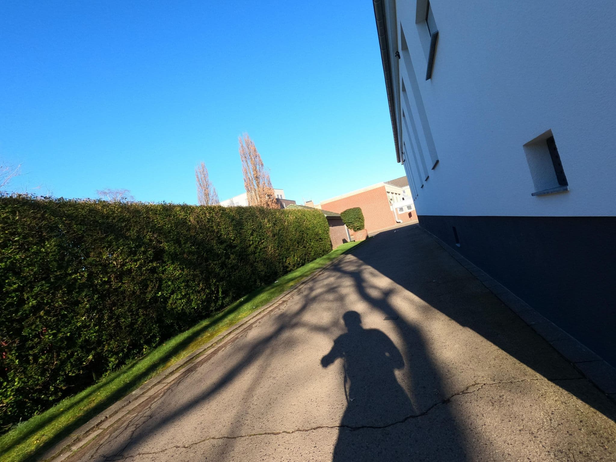 Street view near Jugendheim St. Lambertus, Hückelhoven — © hektor1989 (CC BY-SA · Mapillary)