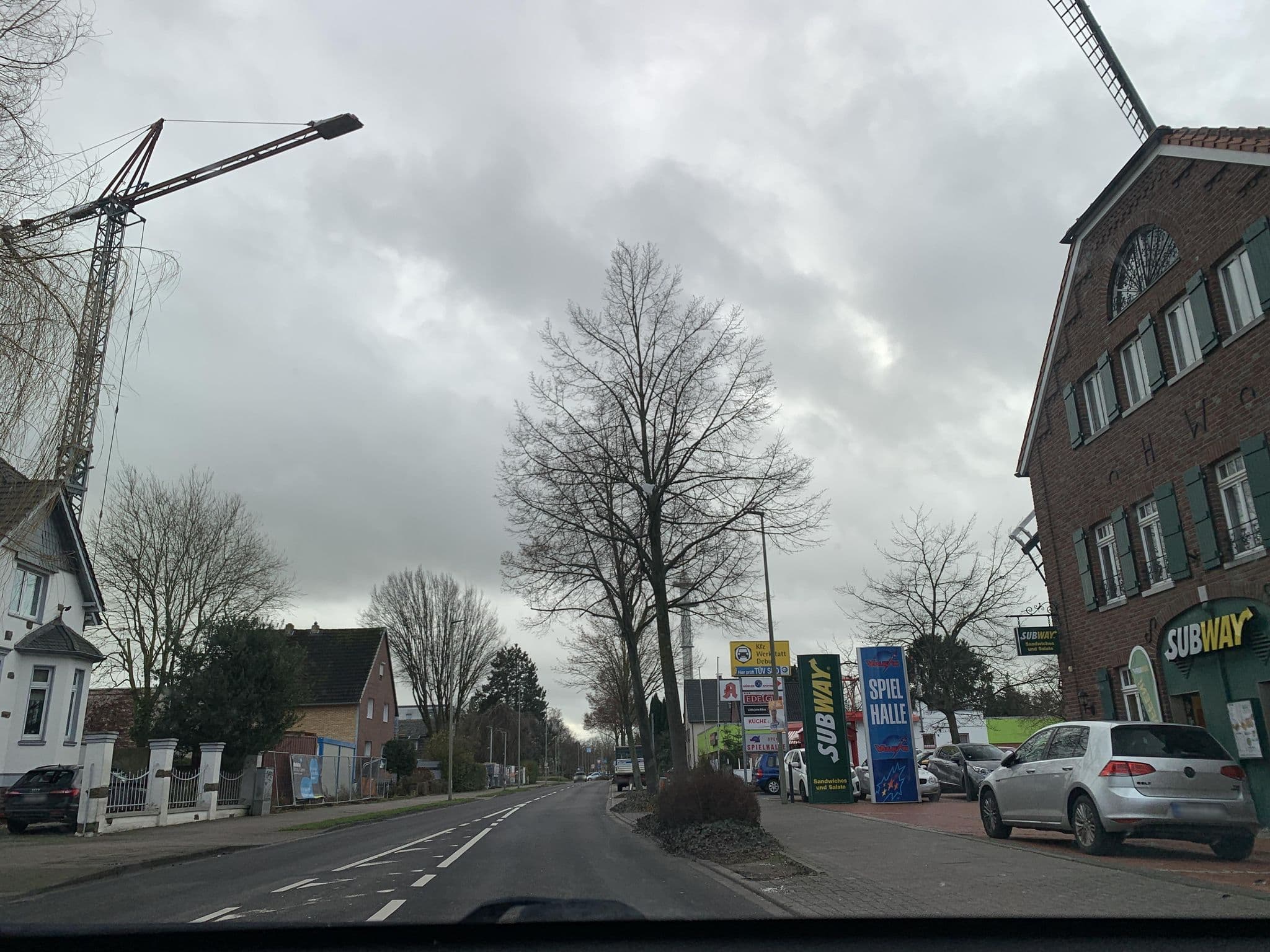 Street view near Valentin Stüberl, Erkelenz — © descilla (CC BY-SA · Mapillary)