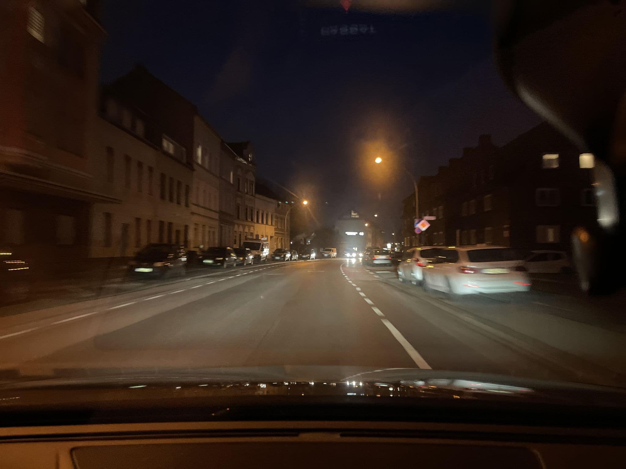 Street view near Apartments Mönchengladbach, Mönchengladbach — © endradon (CC BY-SA · Mapillary)
