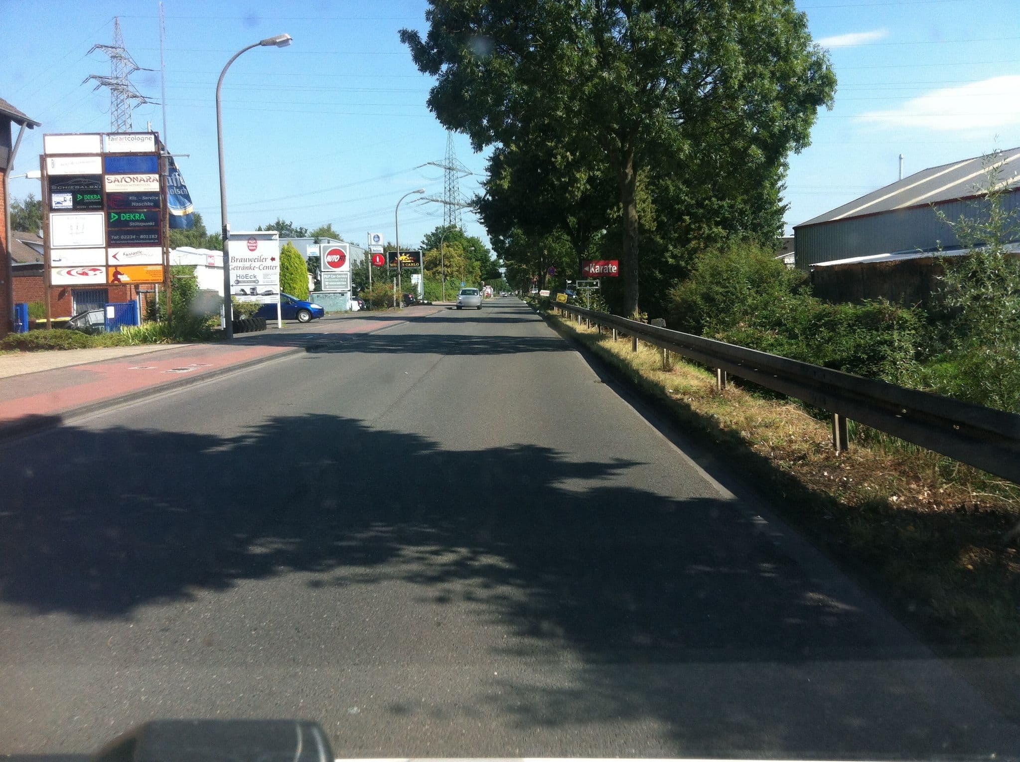 Street view near Donatus Hotel Pulheim, Geyen — © raymond (CC BY-SA · Mapillary)