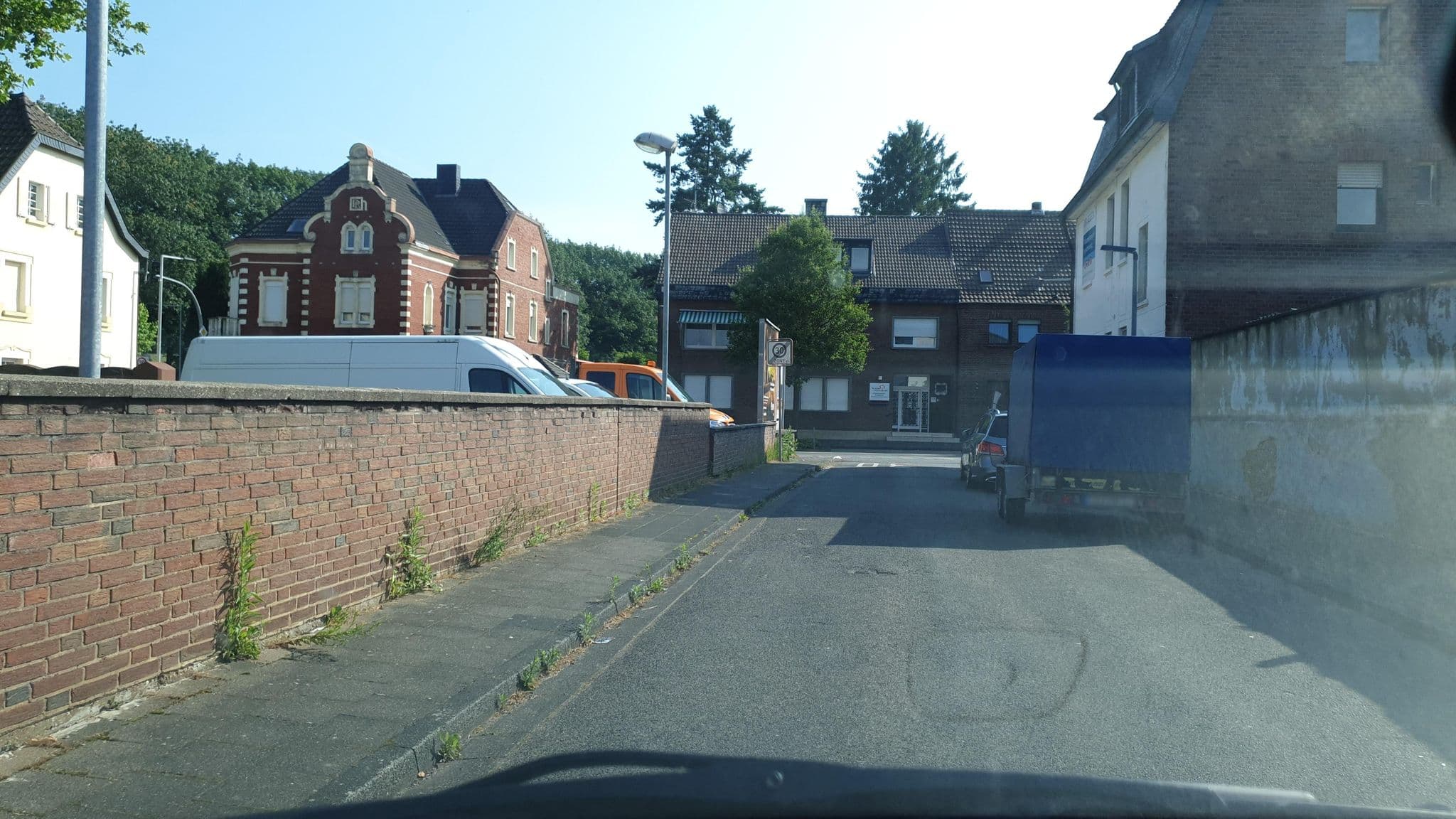 Street view near Hotel Zur Post Krieger, Bergheim — © etlam (CC BY-SA · Mapillary)