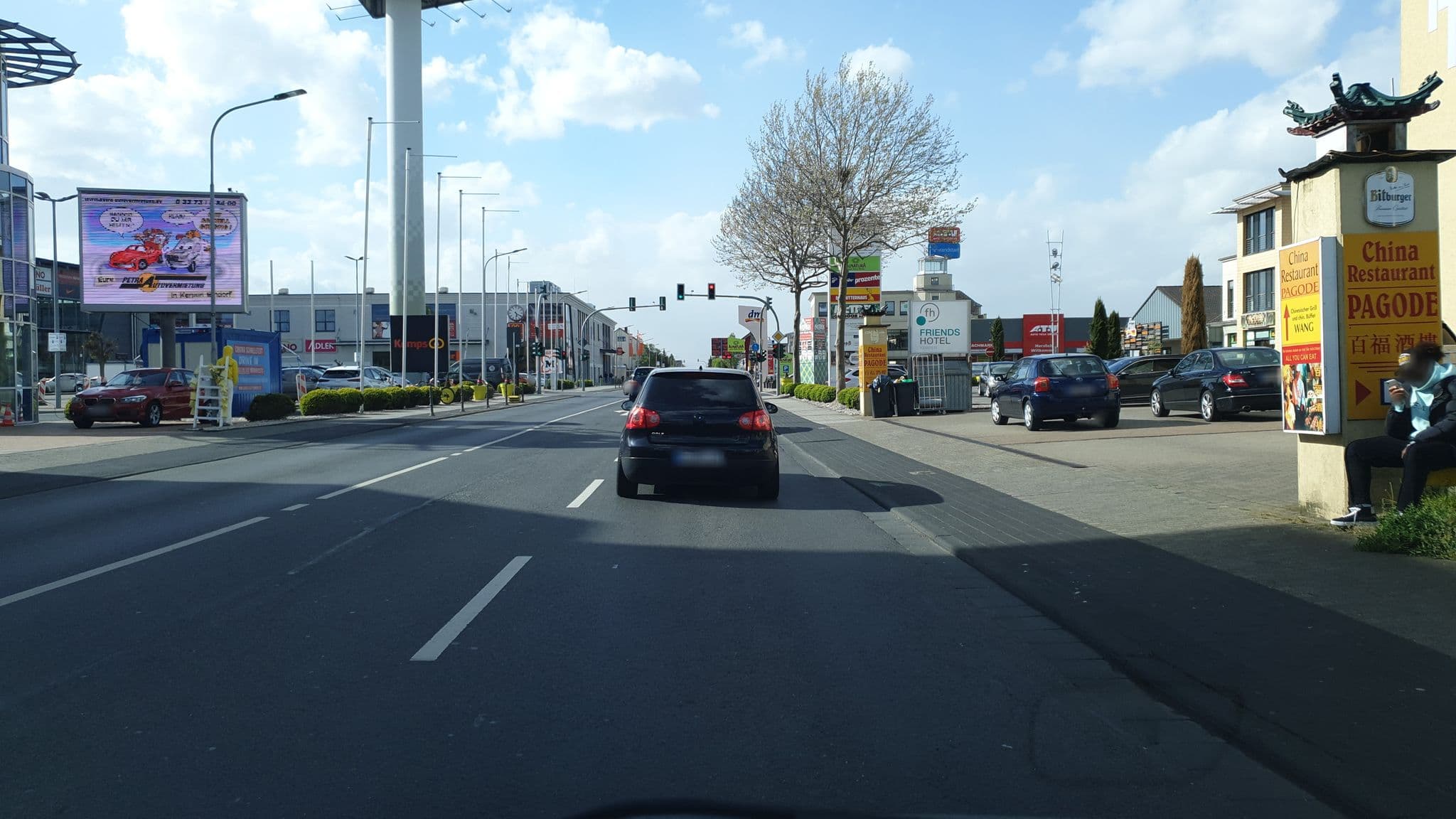 Street view near Friends Hotel Kerpen, Kerpen — © etlam (CC BY-SA · Mapillary)