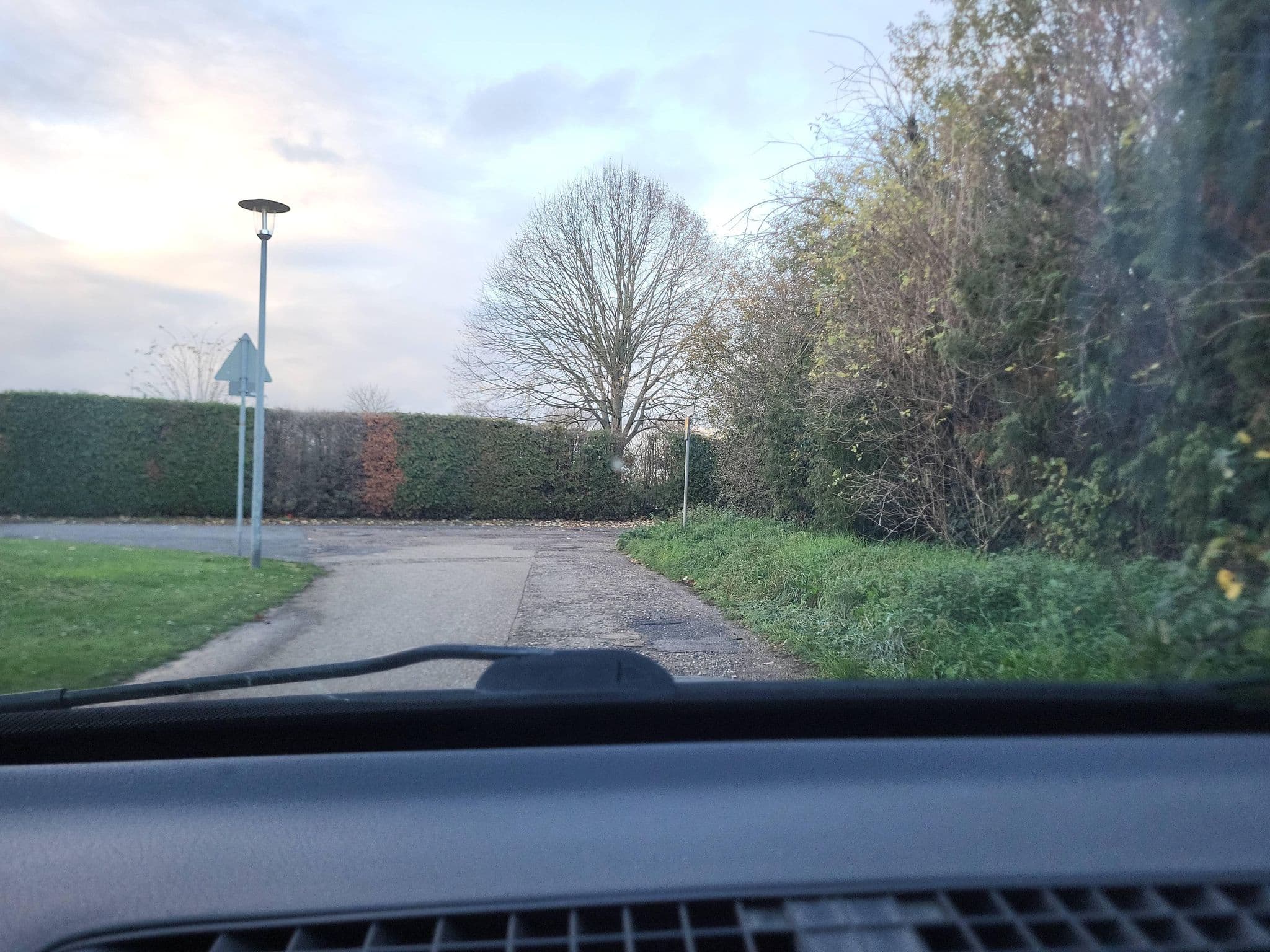 Street view near Burghotel Wrege, Bergheim — © walldi222 (CC BY-SA · Mapillary)