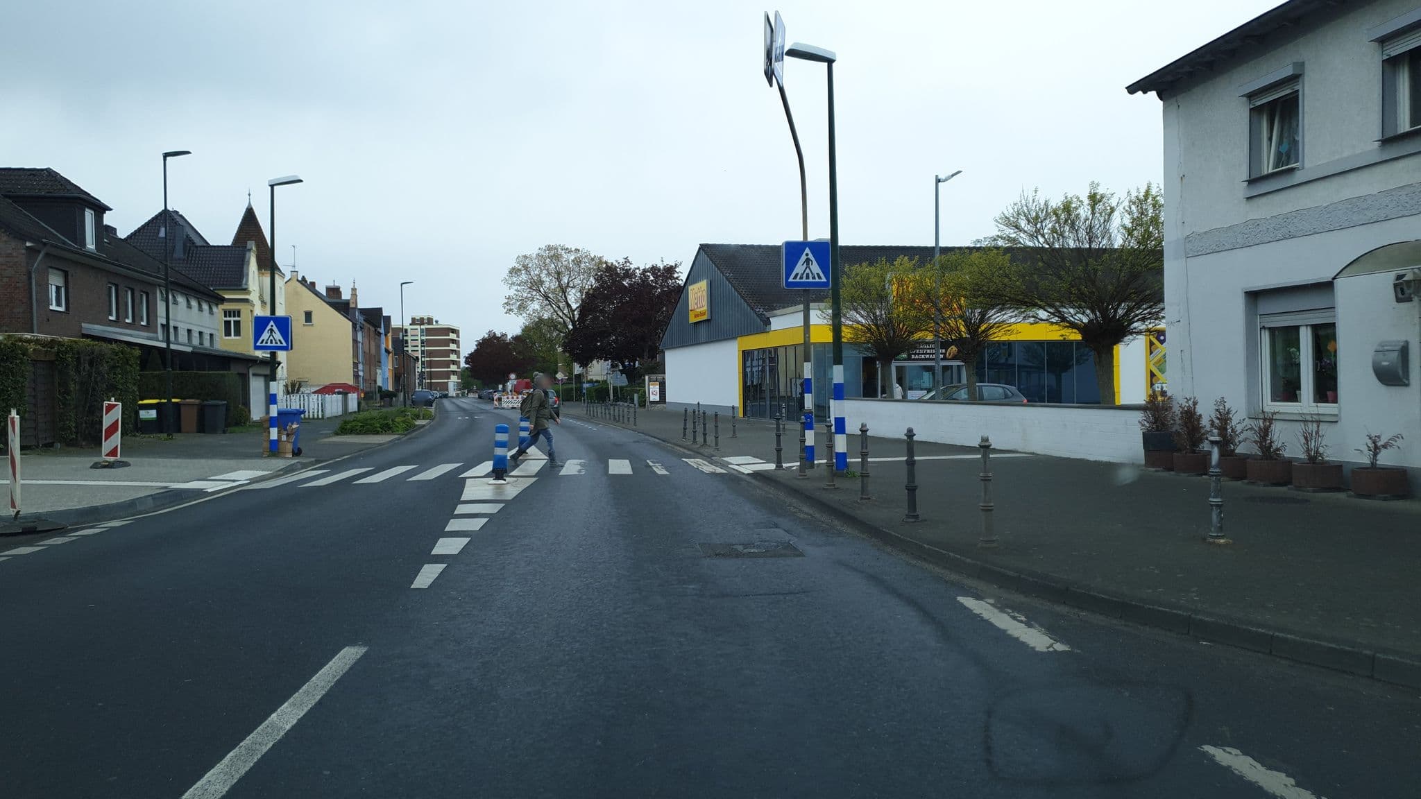 Street view near Pension Köllen, Kerpen — © etlam (CC BY-SA · Mapillary)