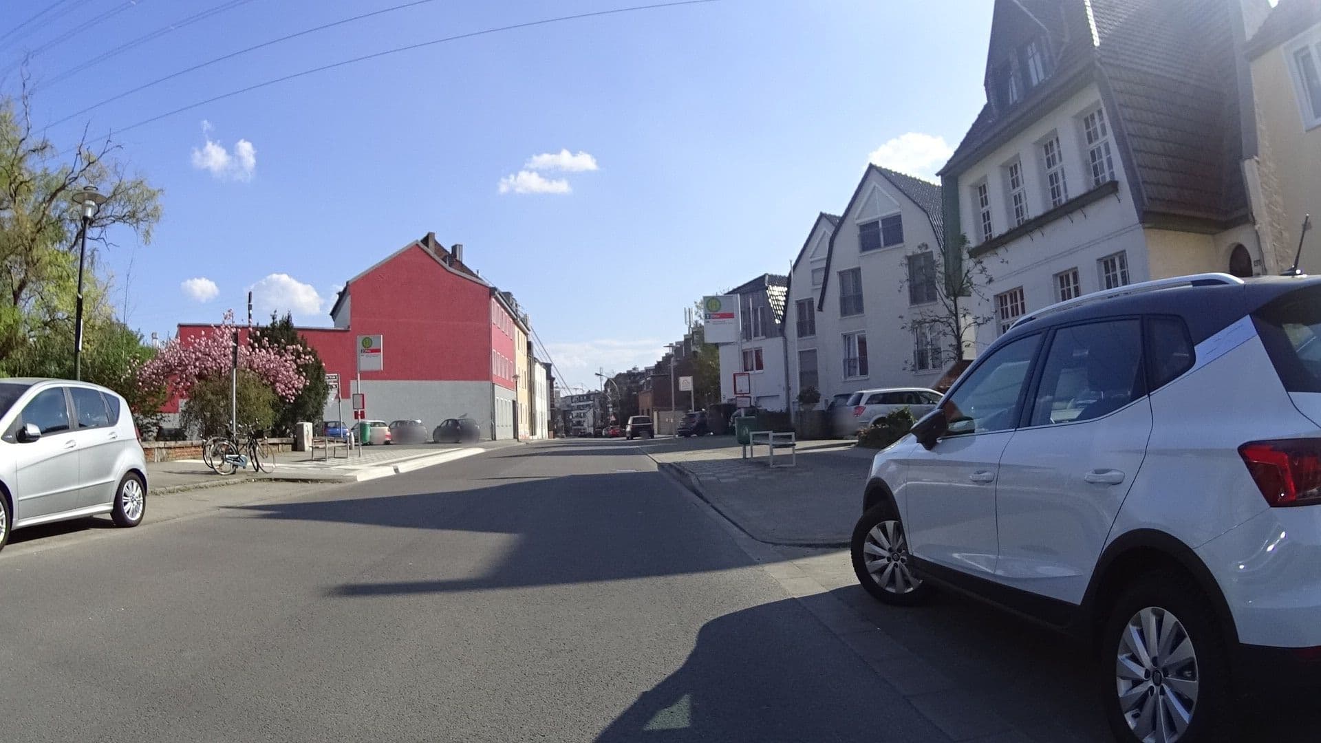 Street view near Hotel Blaettler, Wersten — © ramap (CC BY-SA · Mapillary)