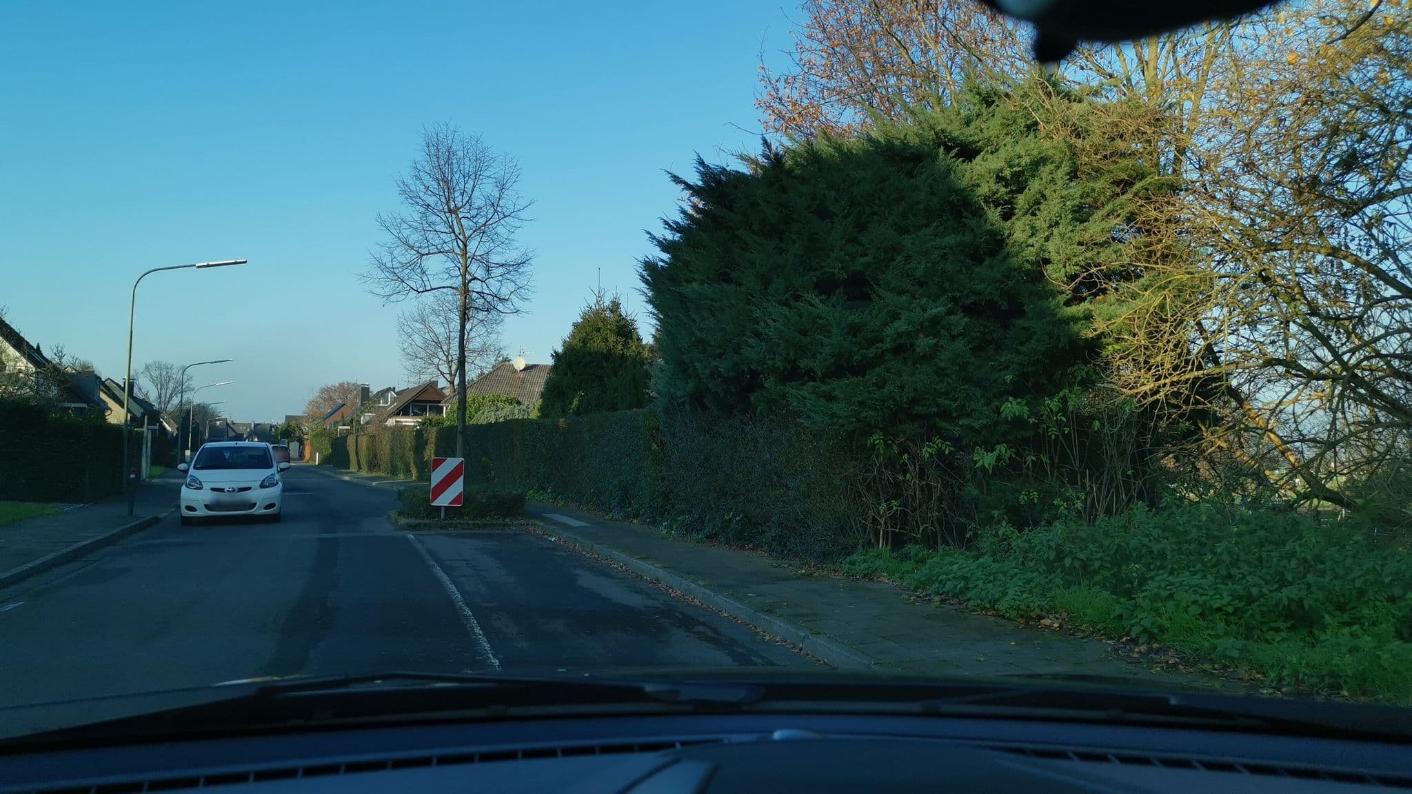 Street view near Hummelbachoase, Neubrück — © bigpapa2908 (CC BY-SA · Mapillary)