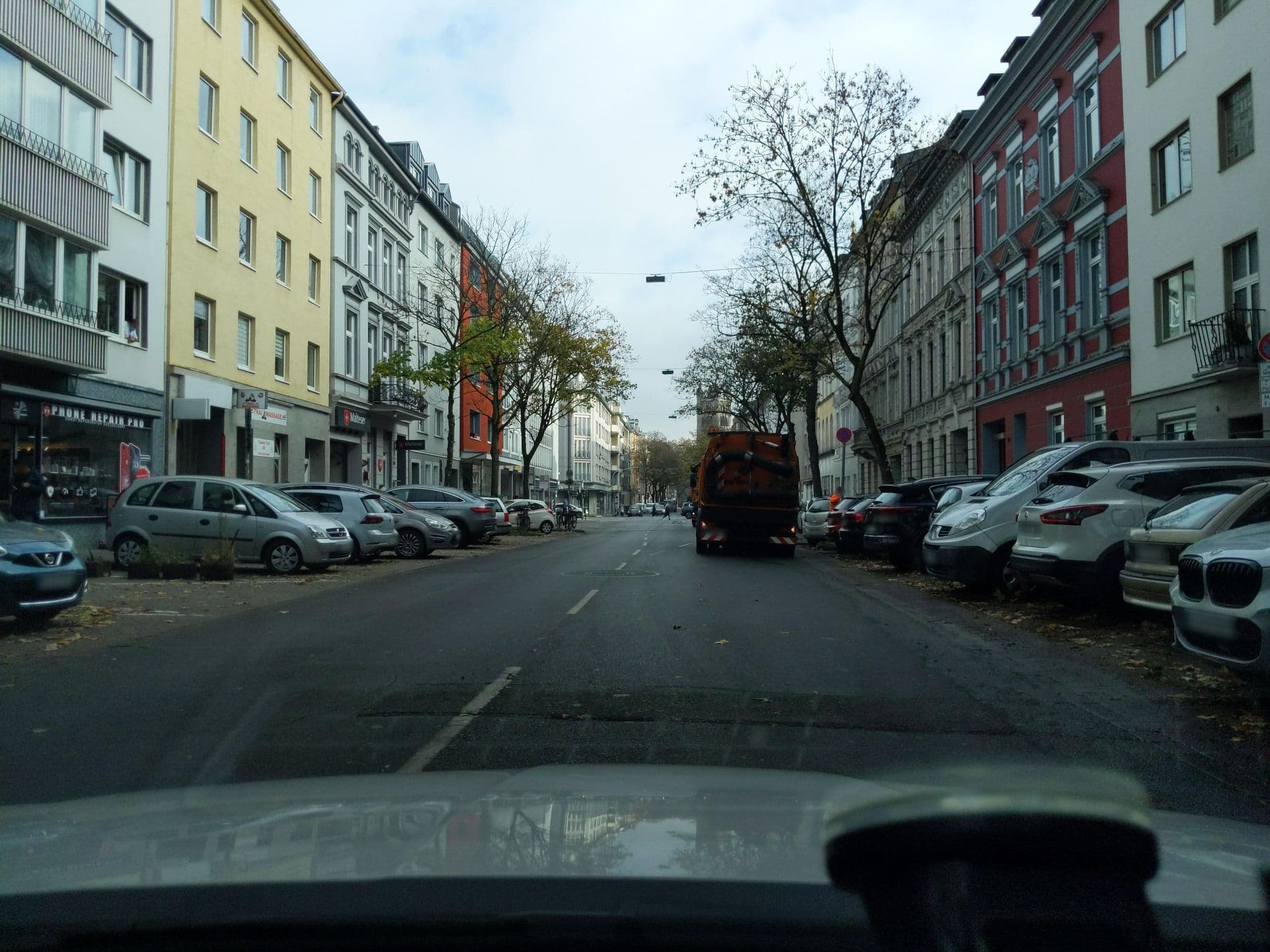 Street view near TMS Buende Nlandu, Düsseldorf — © littlefool (CC BY-SA · Mapillary)