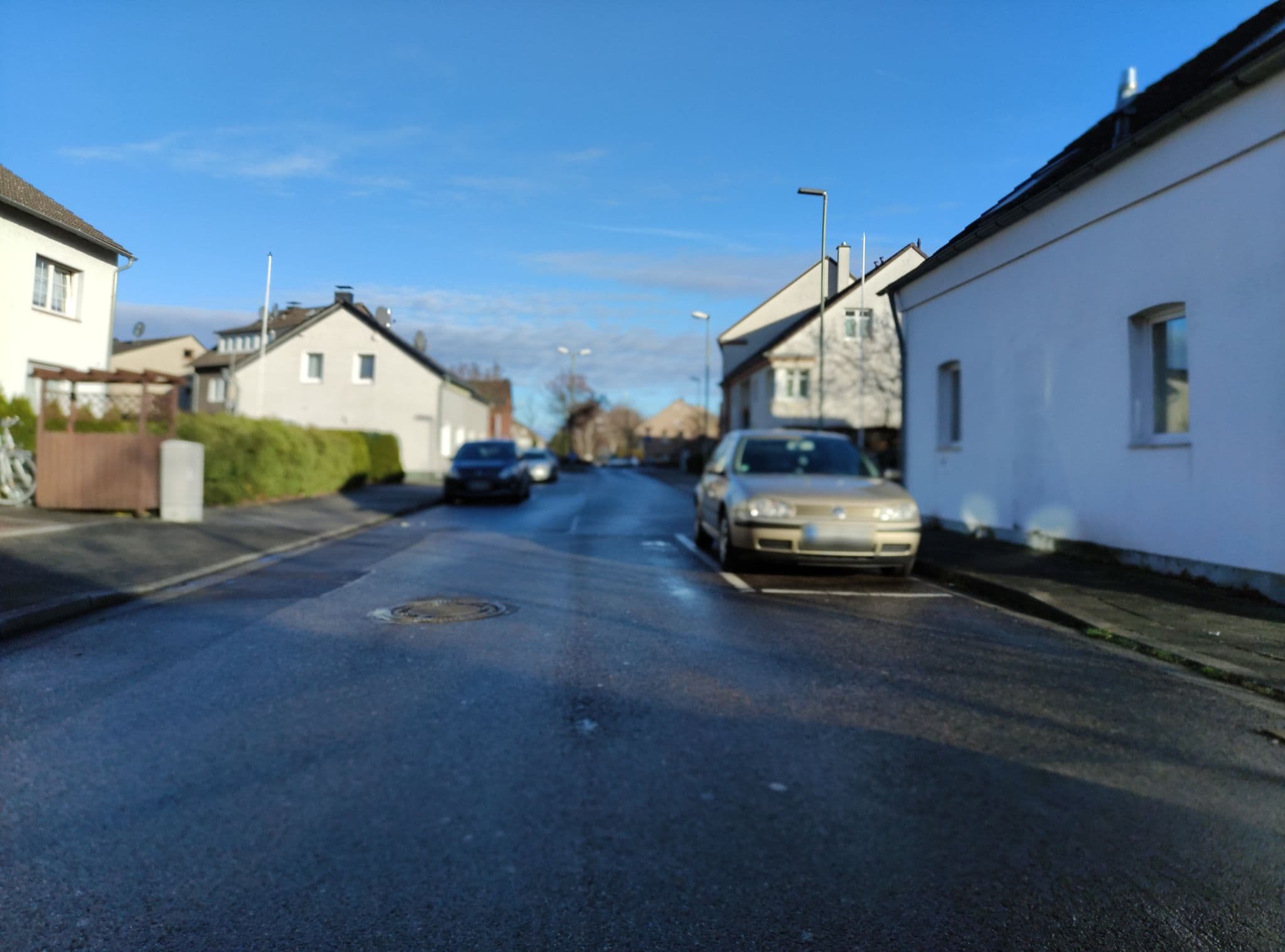 Street view near Beautiful Neuss, Neuss — © jenz (CC BY-SA · Mapillary)