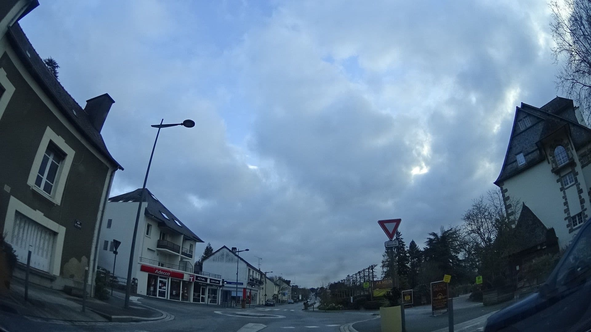Street view near Ar Milin', Châteaubourg — © panieravide (CC BY-SA · Mapillary)