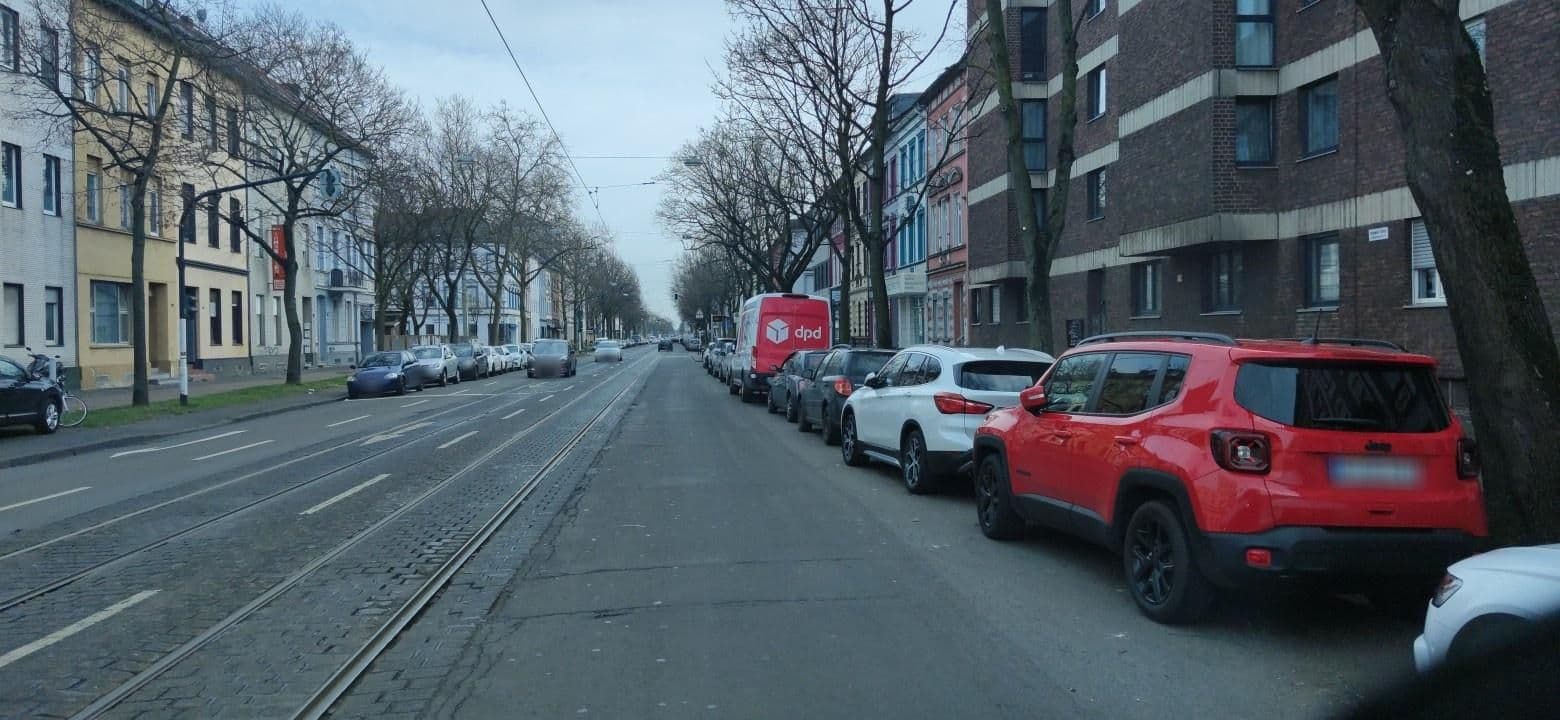 Street view near Central Apartment Krefeld, Fischeln — © LouCipher (CC BY-SA · Mapillary)
