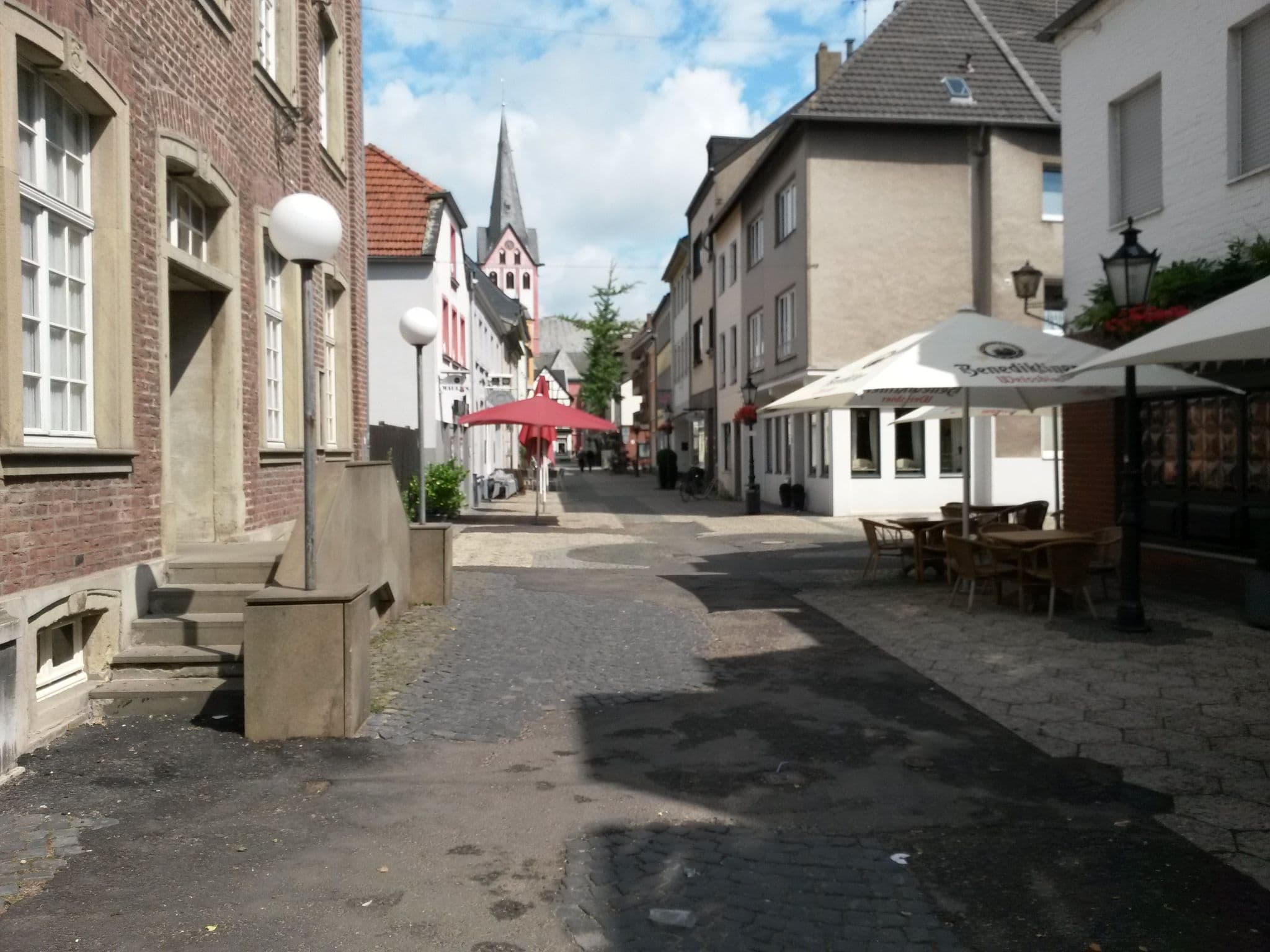 Street view near Kolpinghaus, Kempen — © rausk (CC BY-SA · Mapillary)