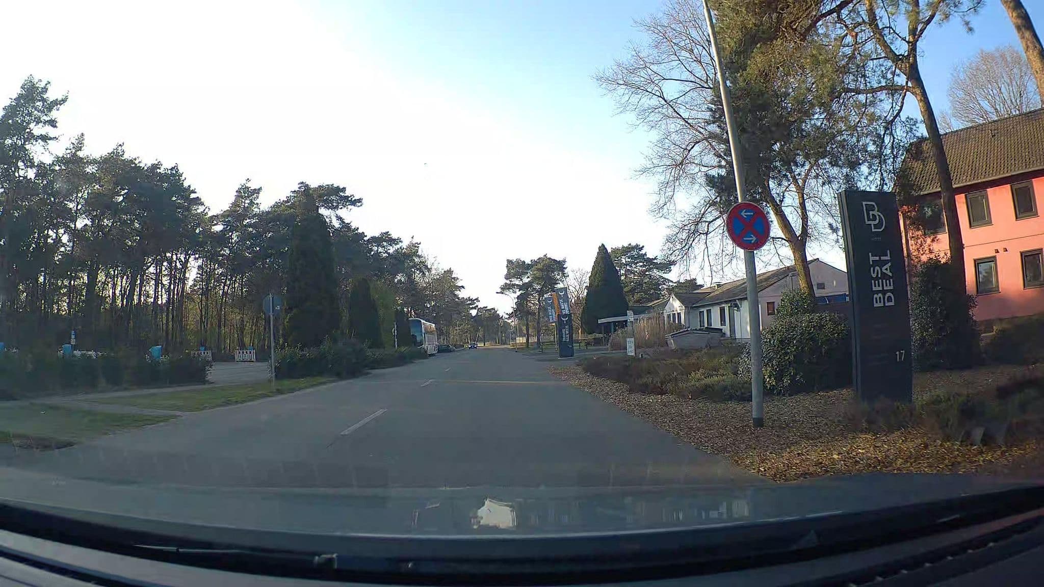 Street view near Best Deal, Weeze — © poxonline (CC BY-SA · Mapillary)