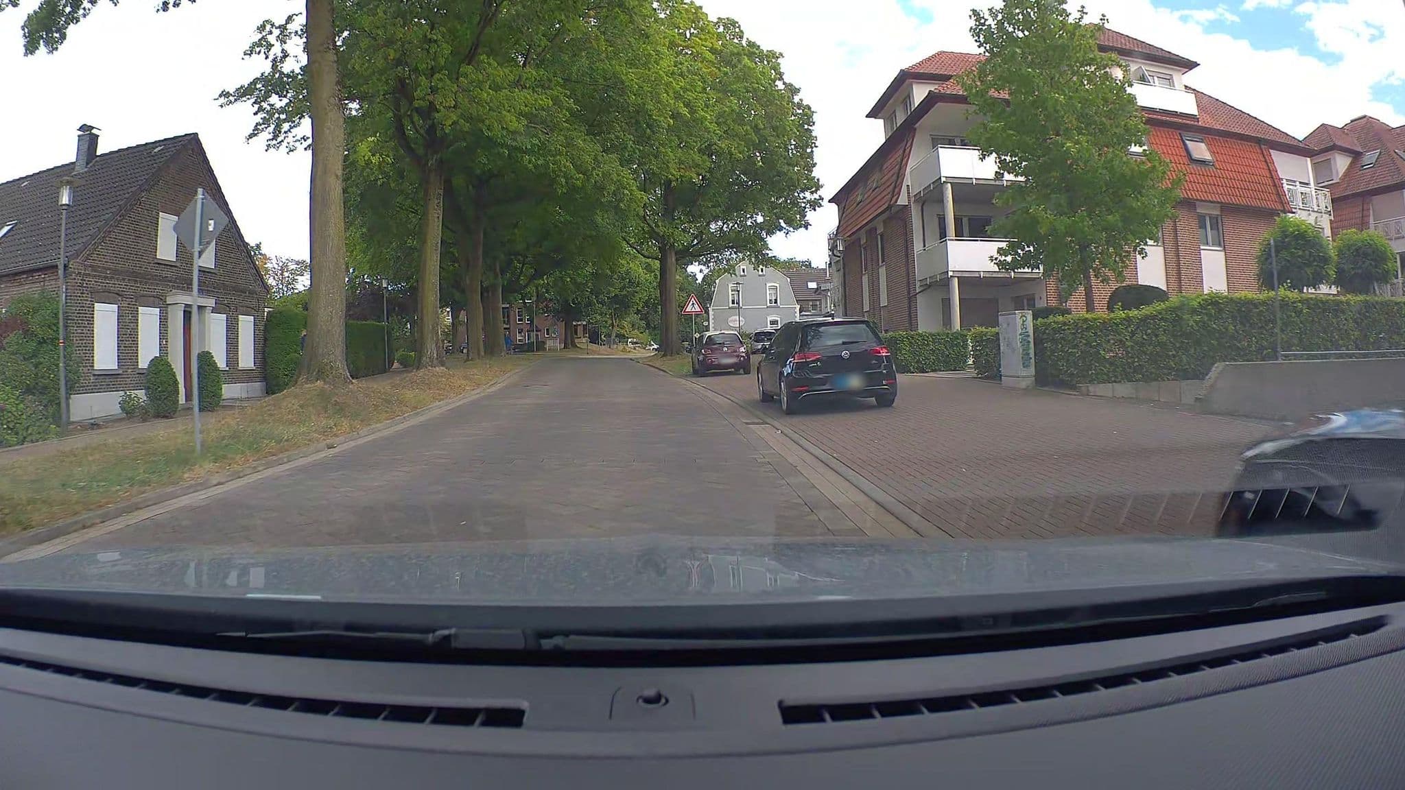 Street view near Xotel, Xanten — © poxonline (CC BY-SA · Mapillary)