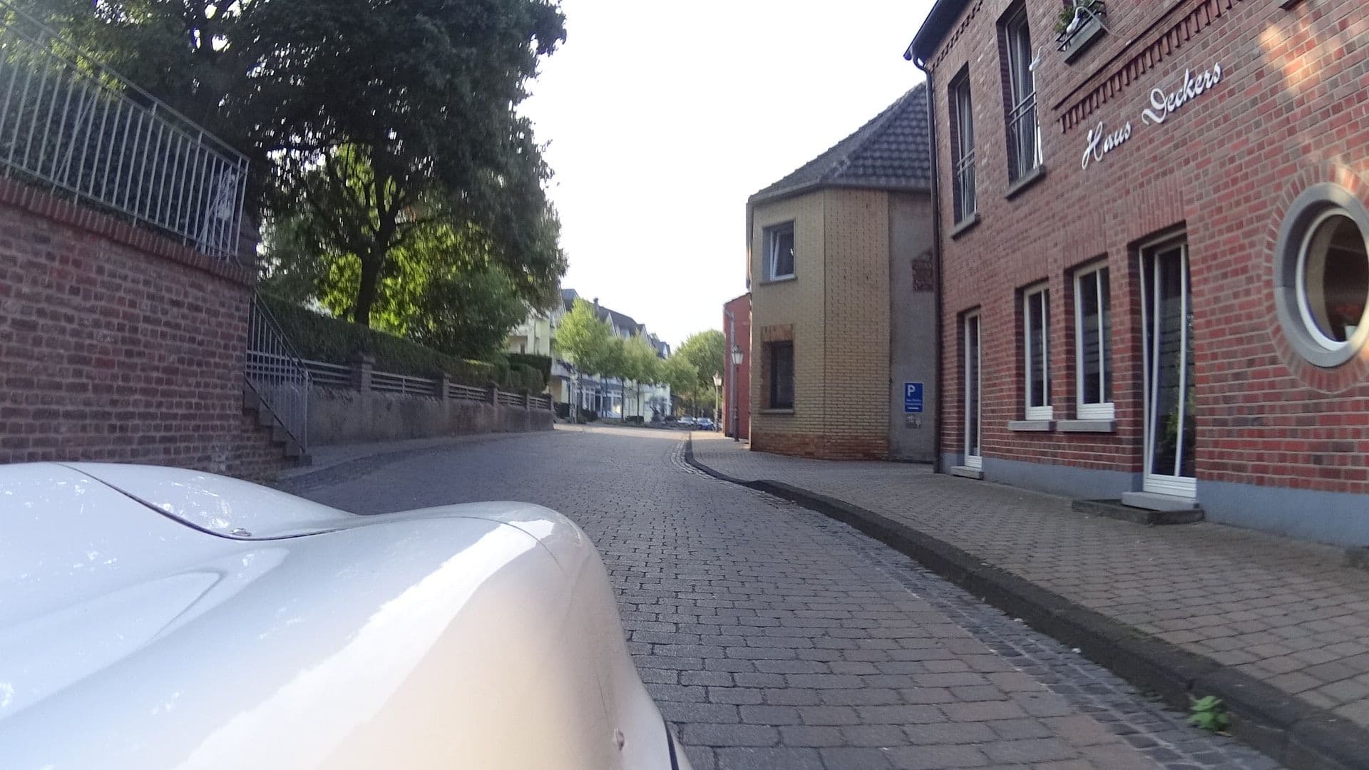 Street view near Posthotel Haus Deckers, Geldern — © fietsersbond (CC BY-SA · Mapillary)
