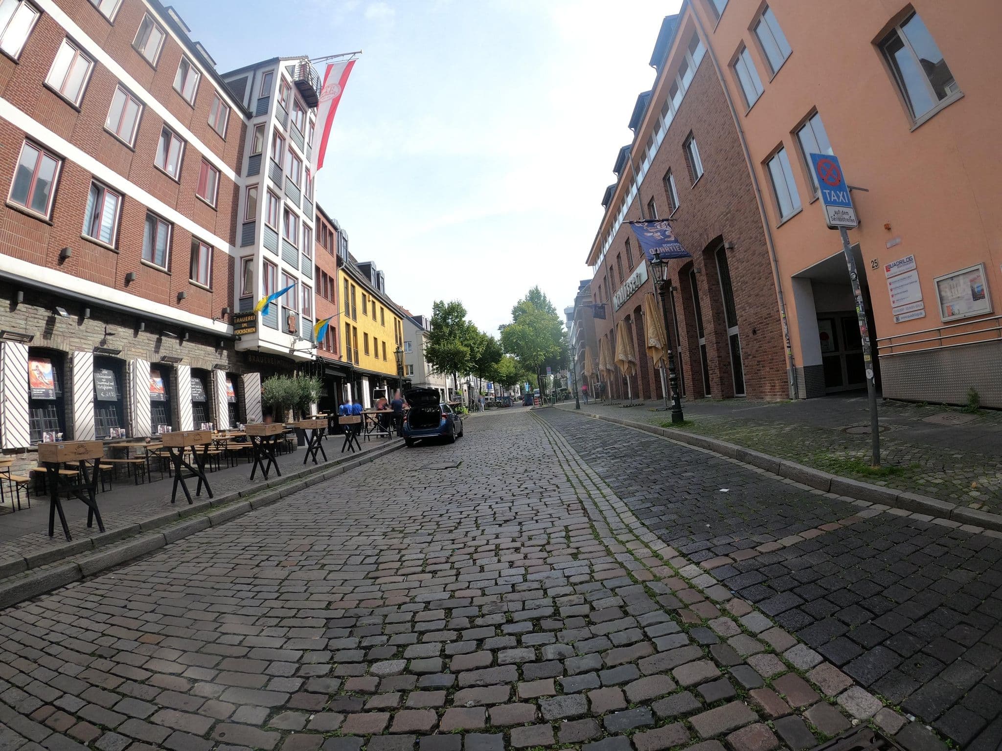 Street view near Hotel Am Füchschen, Düsseldorf — © VIA_KK (CC BY-SA · Mapillary)