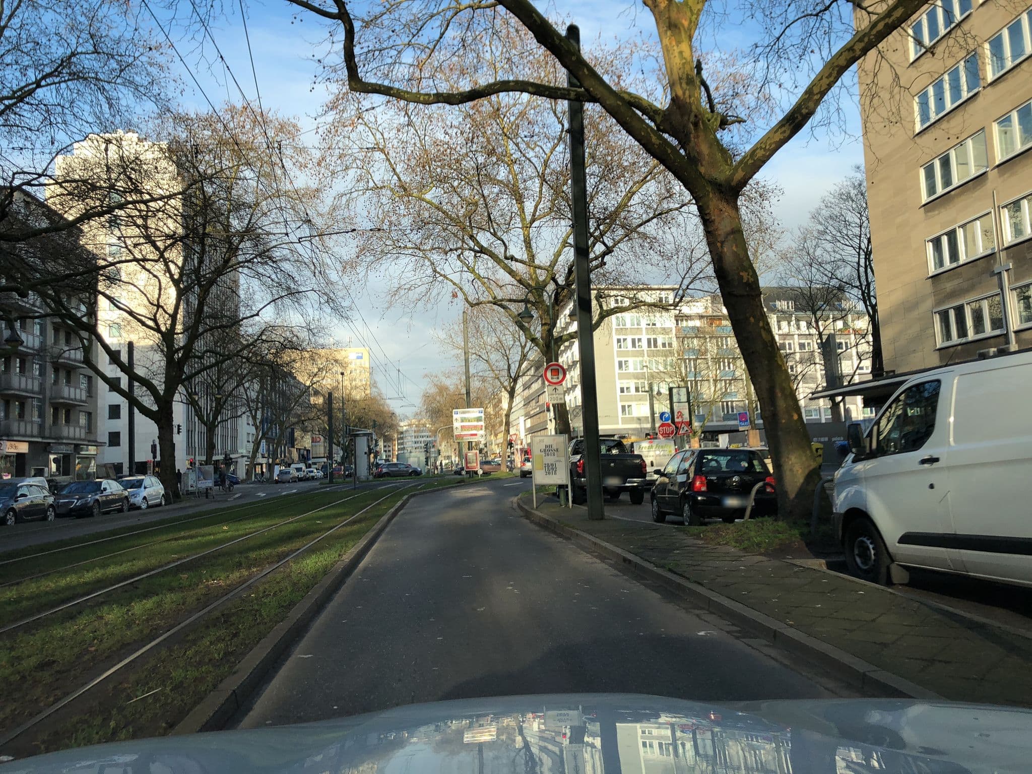 Street view near Mitwohnzentrale HomeCompany-online, Düsseldorf — © go2device (CC BY-SA · Mapillary)