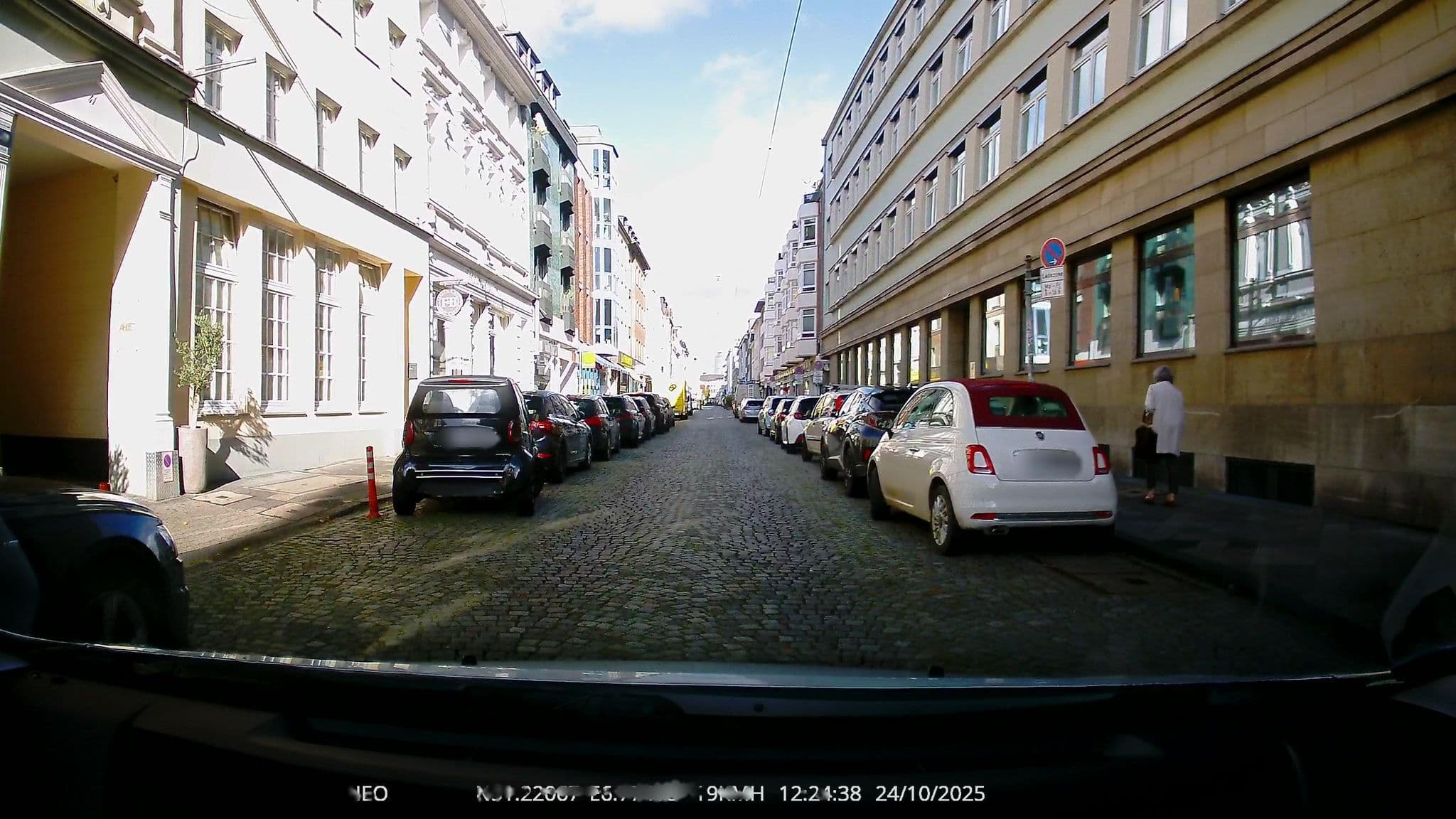 Street view near My Home Partners, Düsseldorf — © TechniPorter (CC BY-SA · Mapillary)
