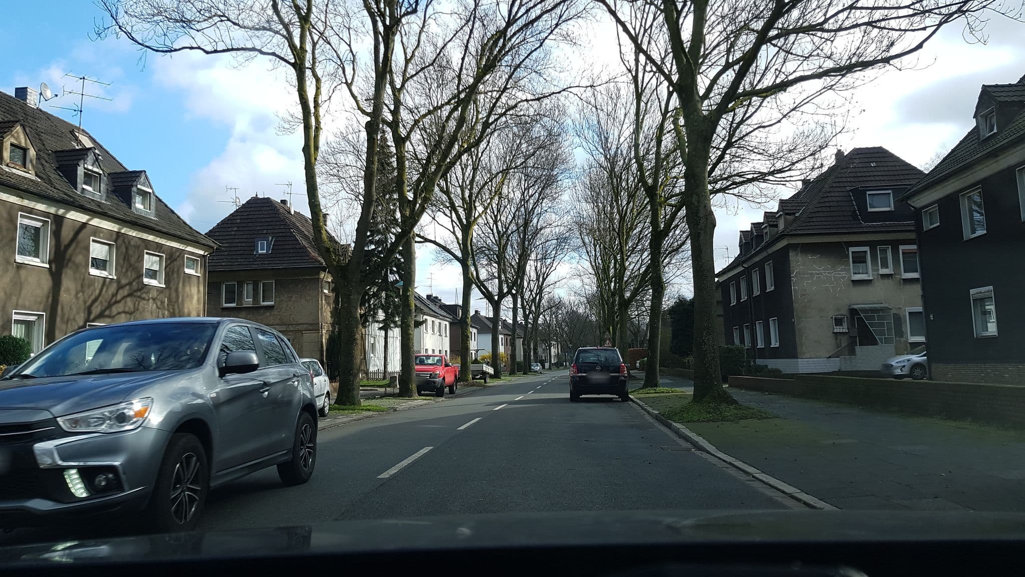 Street view near Ferienwohnung Duisburg Röttgersbach, Meiderich — © rororo (CC BY-SA · Mapillary)