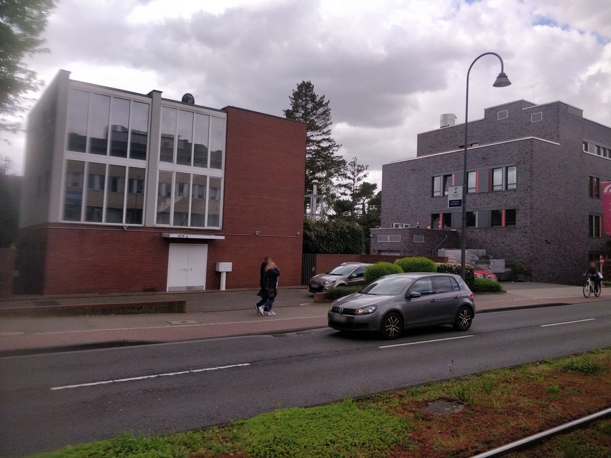 Street view near Dorint Hotels & Resorts, Frechen — © raymond (CC BY-SA · Mapillary)
