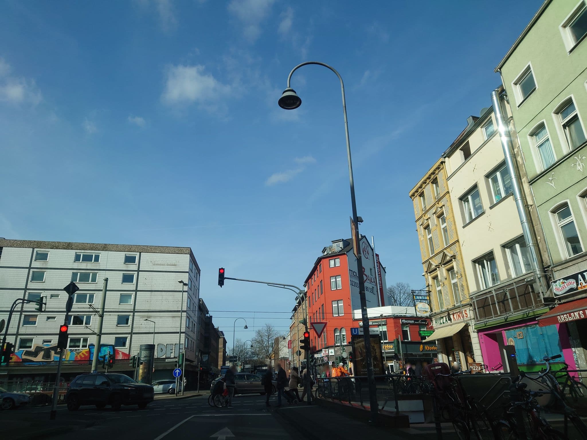 Street view near Kölnotel Hostel, Apart & Suite, Neuehrenfeld — © mika77 (CC BY-SA · Mapillary)