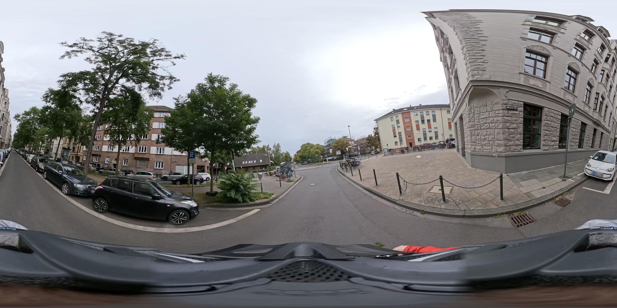 Street view near Finca Mallorca, Bayenthal — © popball (CC BY-SA · Mapillary)