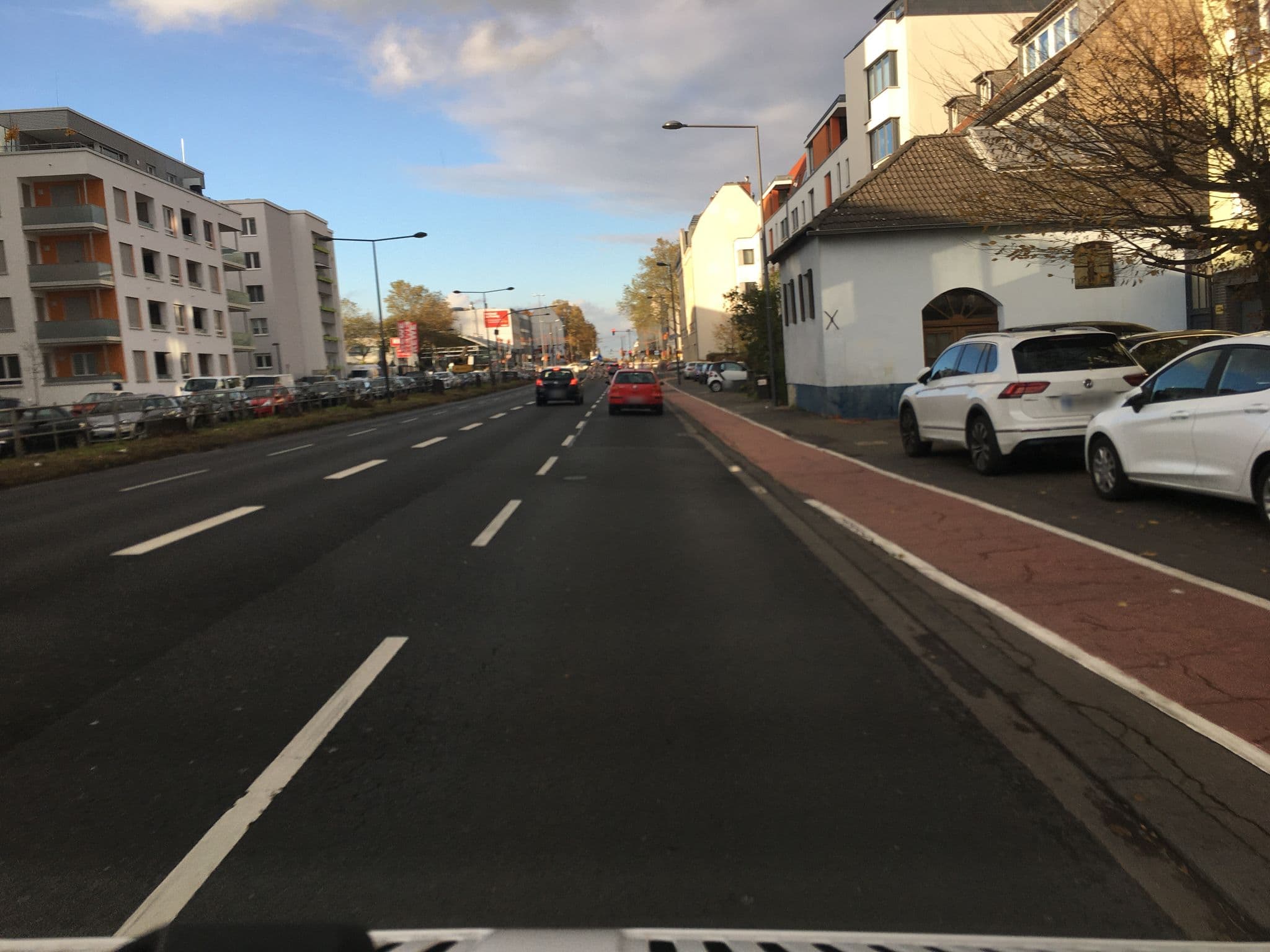 Street view near Bonnotel, Bayenthal — © raymond (CC BY-SA · Mapillary)