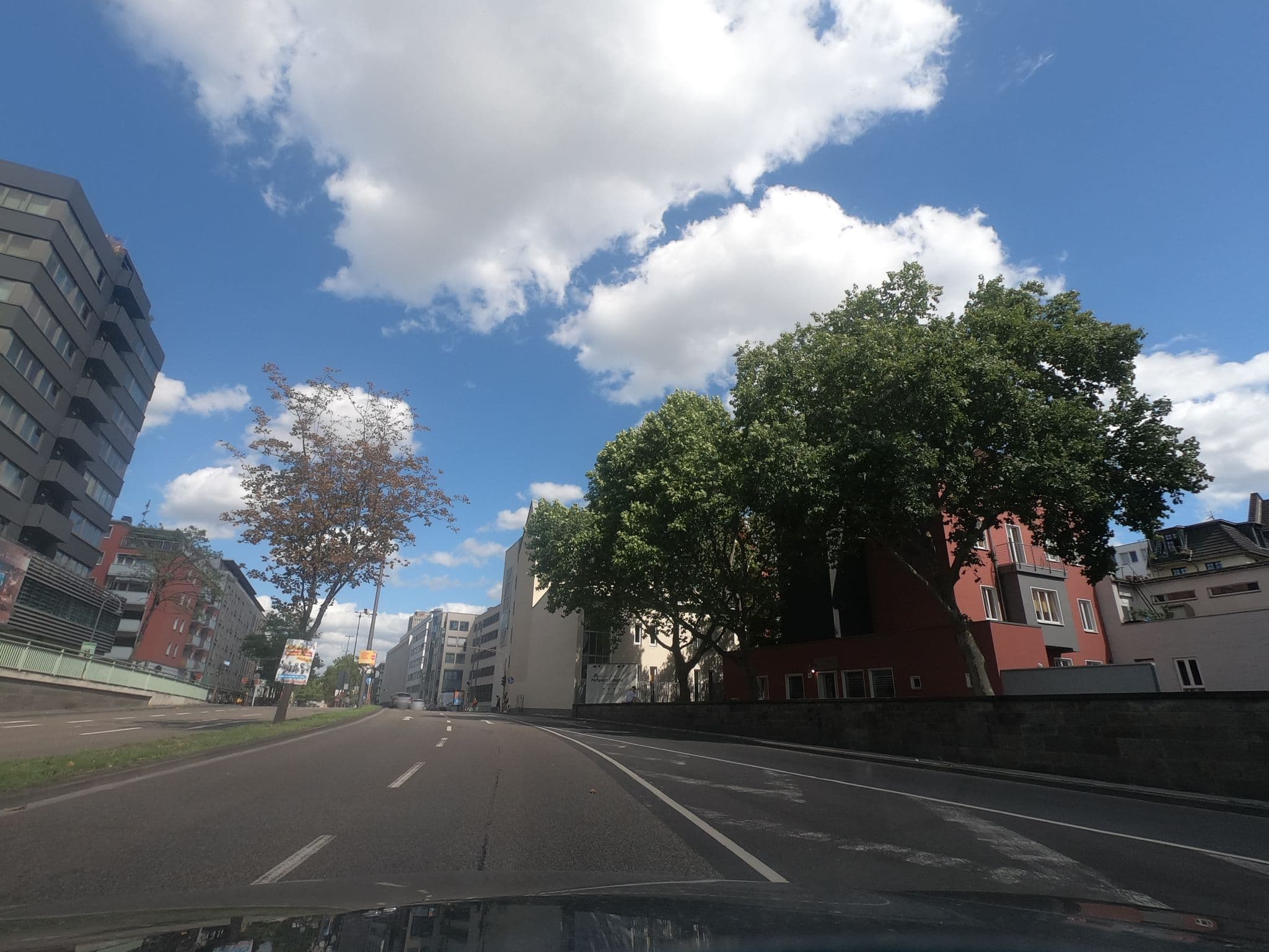 Street view near Pathpoint Cologne, Neustadt/Nord — © countzero5 (CC BY-SA · Mapillary)