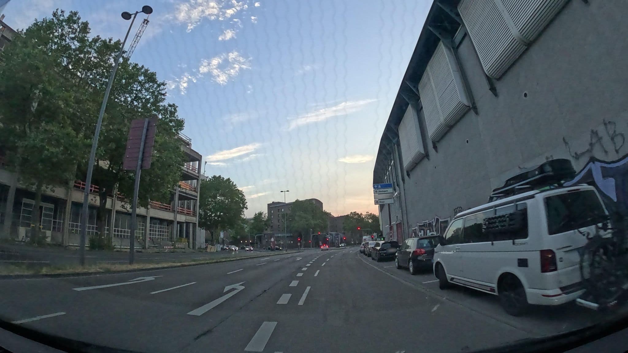 Street view near Hotel citymax am dom, Neustadt/Nord — © rmic (CC BY-SA · Mapillary)