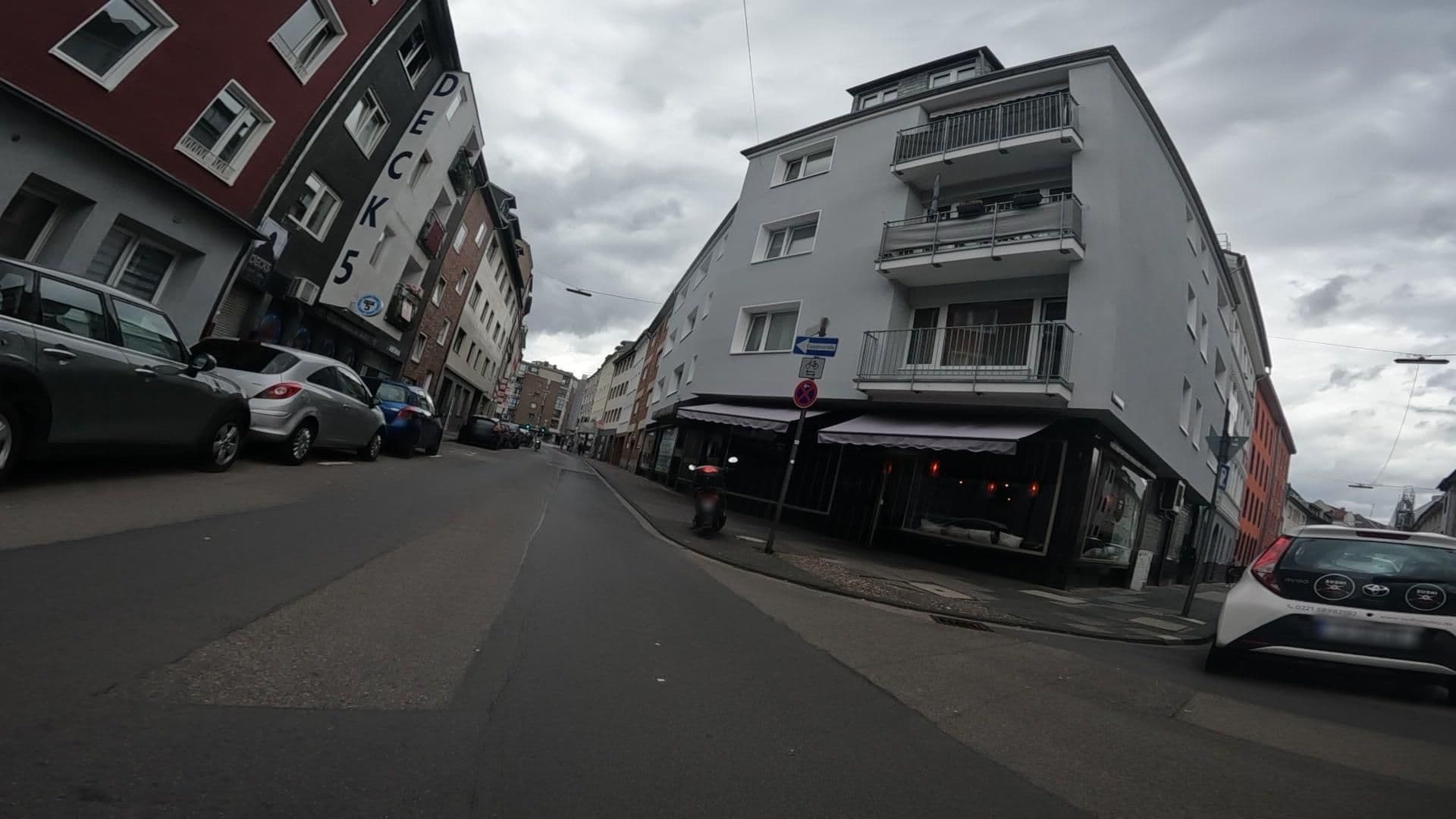 Street view near Apartments City/ Altstadt Mathias Str, Altstadt Sud — © marccologne (CC BY-SA · Mapillary)