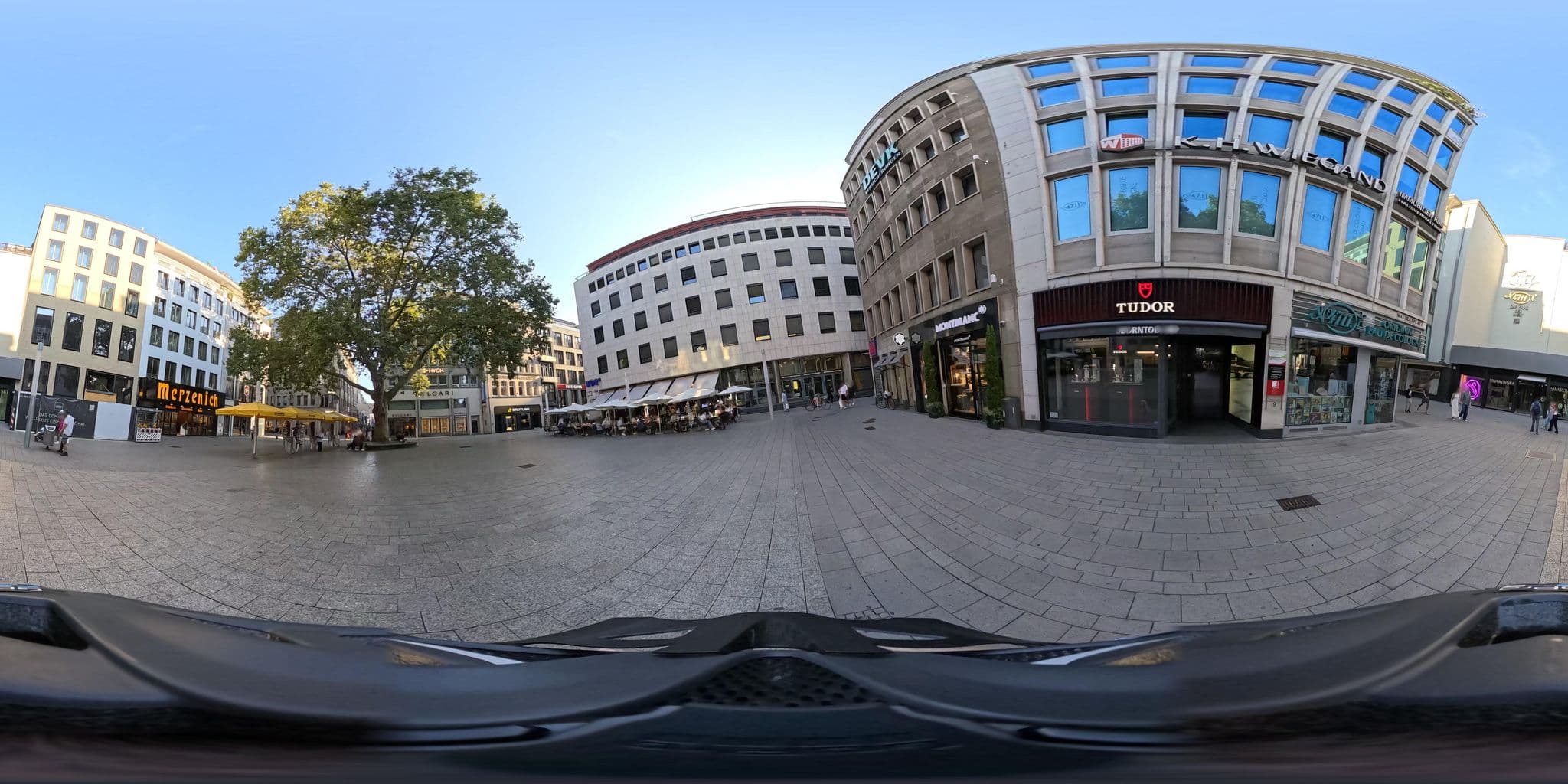 Street view near 4711-Shop im Domhotel, Altstadt Nord — © popball (CC BY-SA · Mapillary)