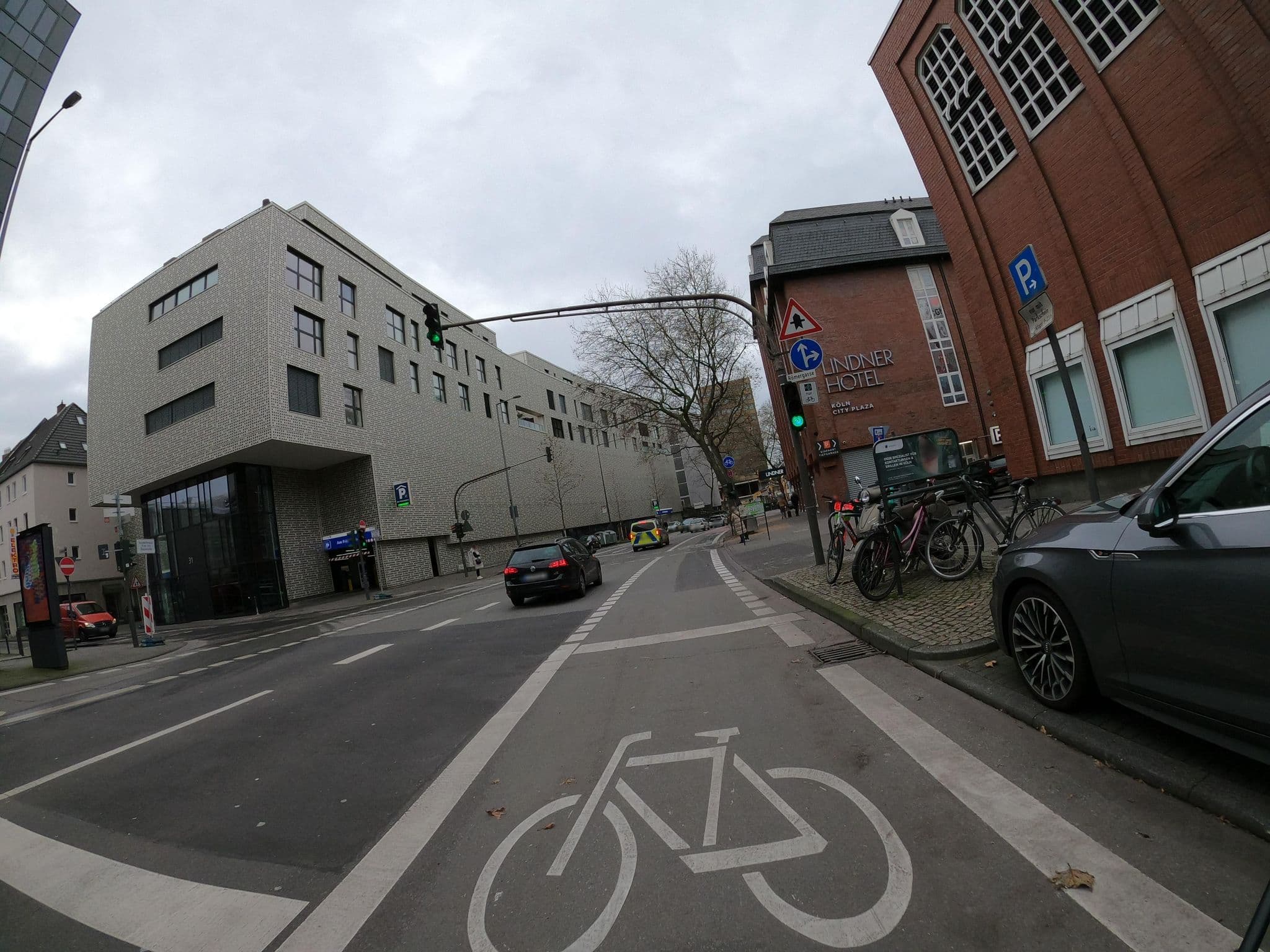 Street view near Breakfast@Renaissance, Köln — © VIA_KK (CC BY-SA · Mapillary)
