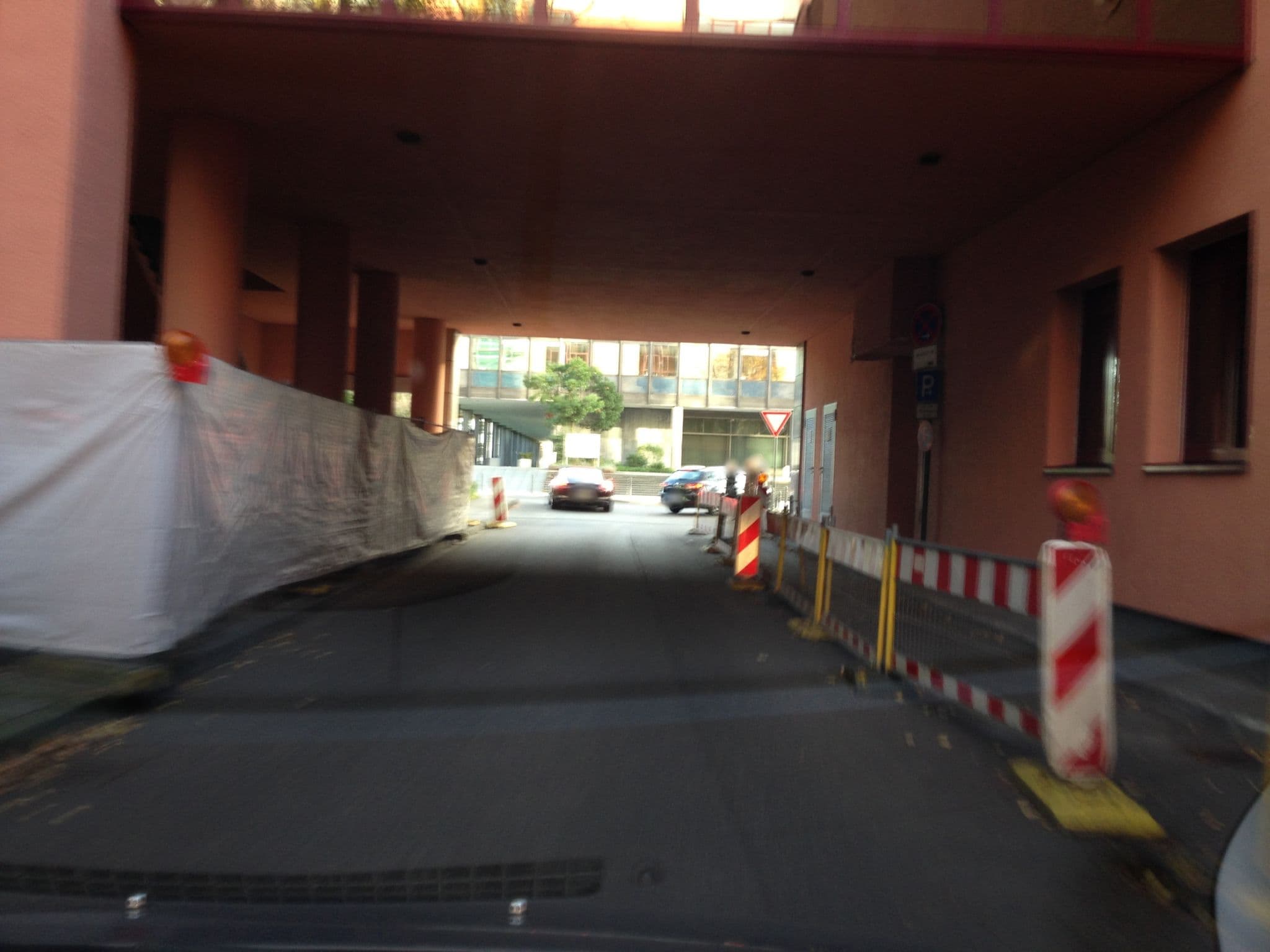 Street view near Lilien Suite, Deutz — © ifjj1ref (CC BY-SA · Mapillary)