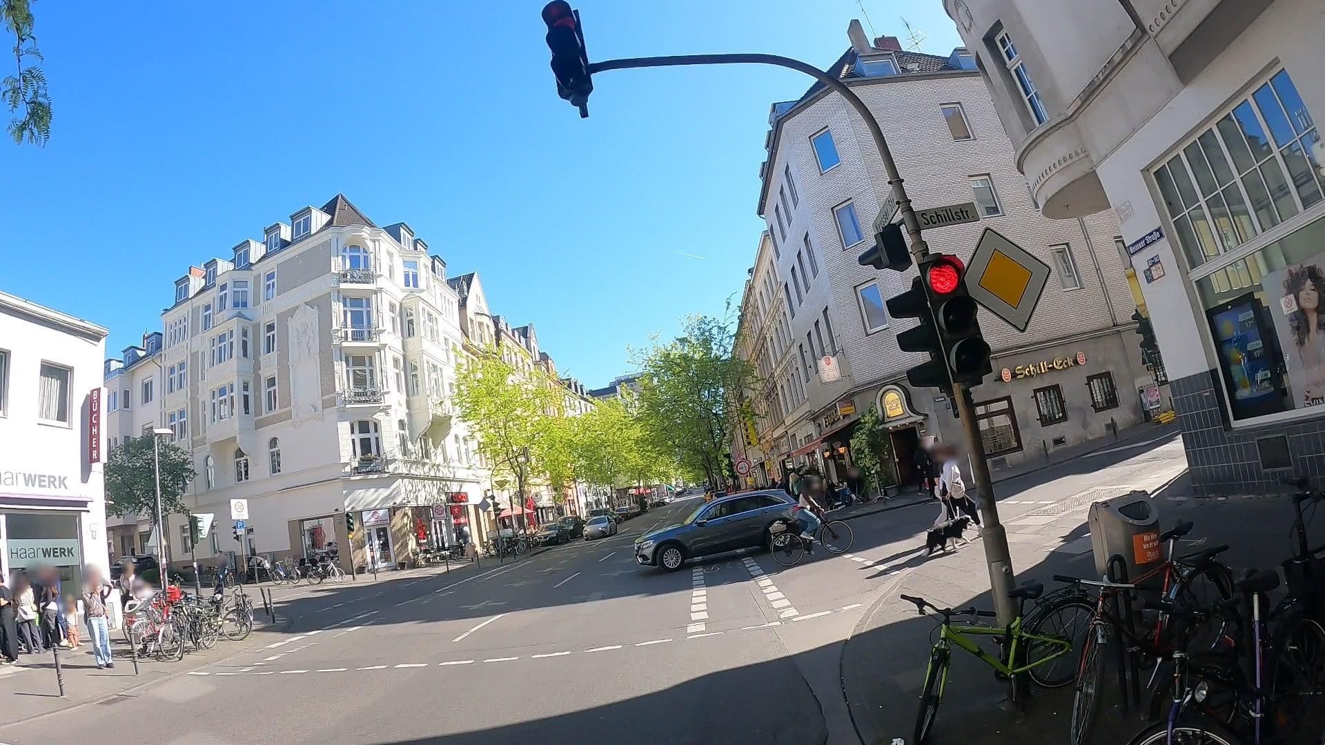 Street view near Privathotel Blücherstrasse, Nippes — © popball (CC BY-SA · Mapillary)