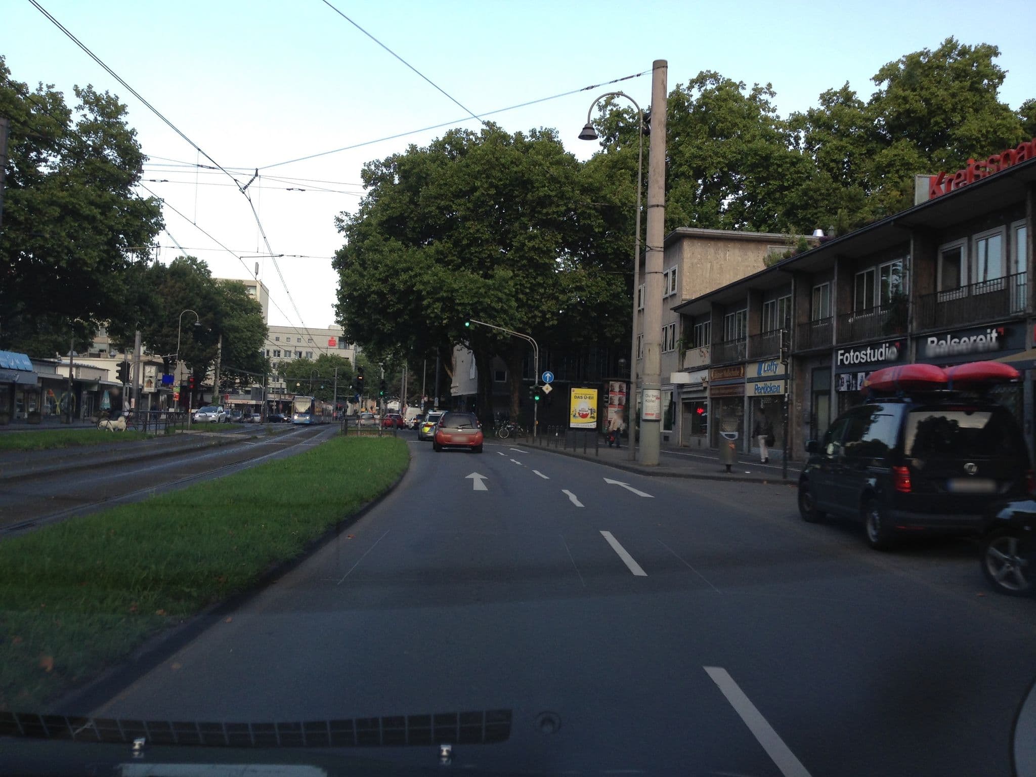 Street view near AirBnb Im Laach, Köln — © ifjj1ref (CC BY-SA · Mapillary)