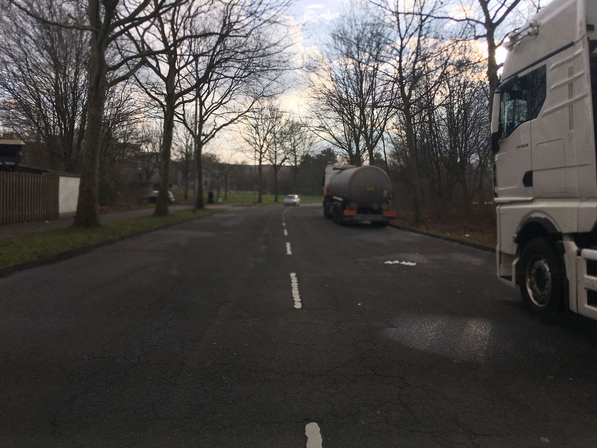 Street view near Übernachten im Kölner Norden, Worringen — © raymond (CC BY-SA · Mapillary)