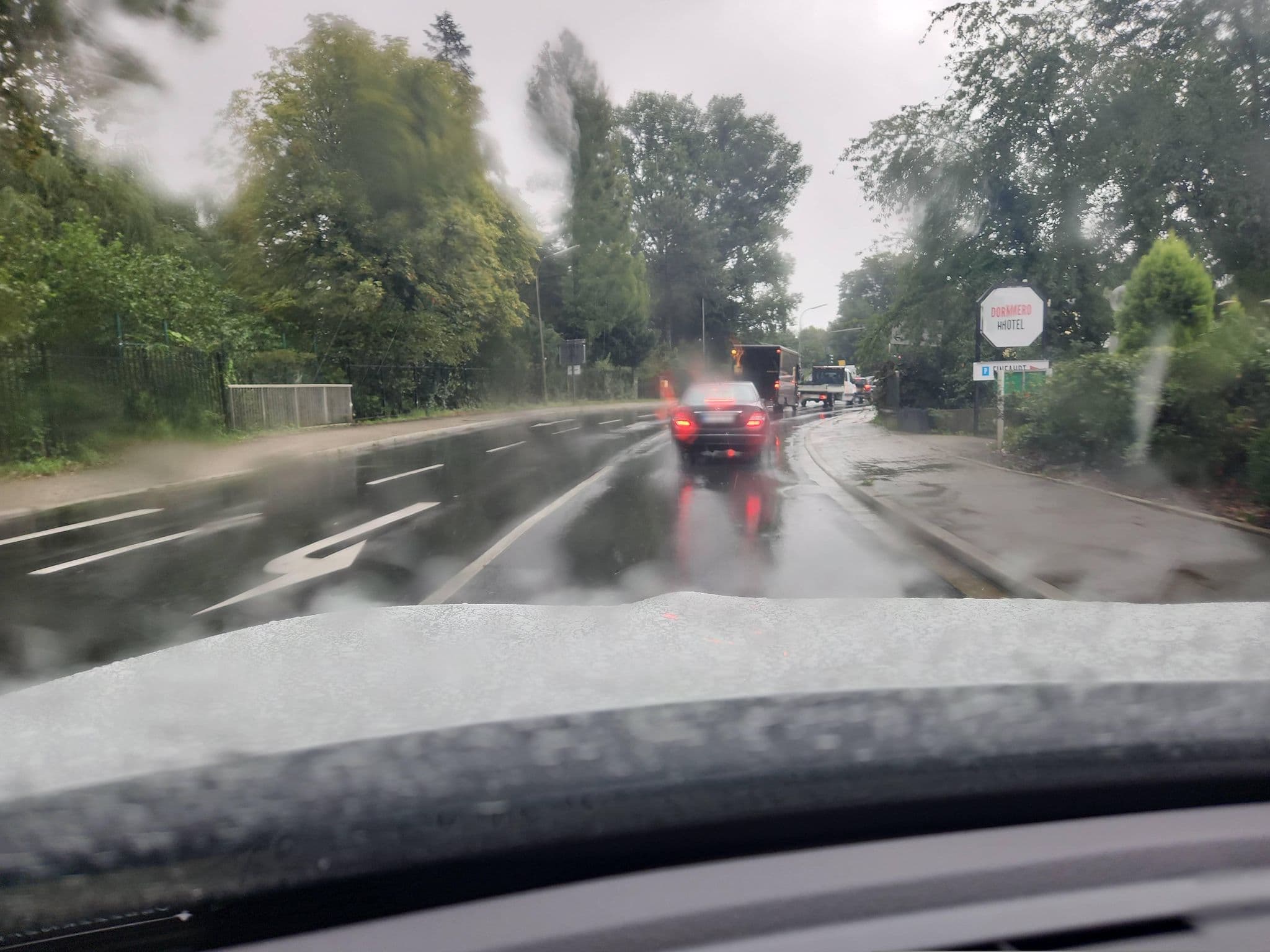 Street view near Best Western Landhotel am Zault, Erkrath — © DerMaster0815 (CC BY-SA · Mapillary)