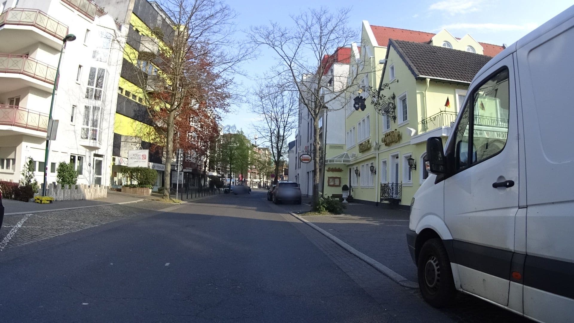 Street view near Hotel Restaurant Höttche, Dormagen — © ramap (CC BY-SA · Mapillary)