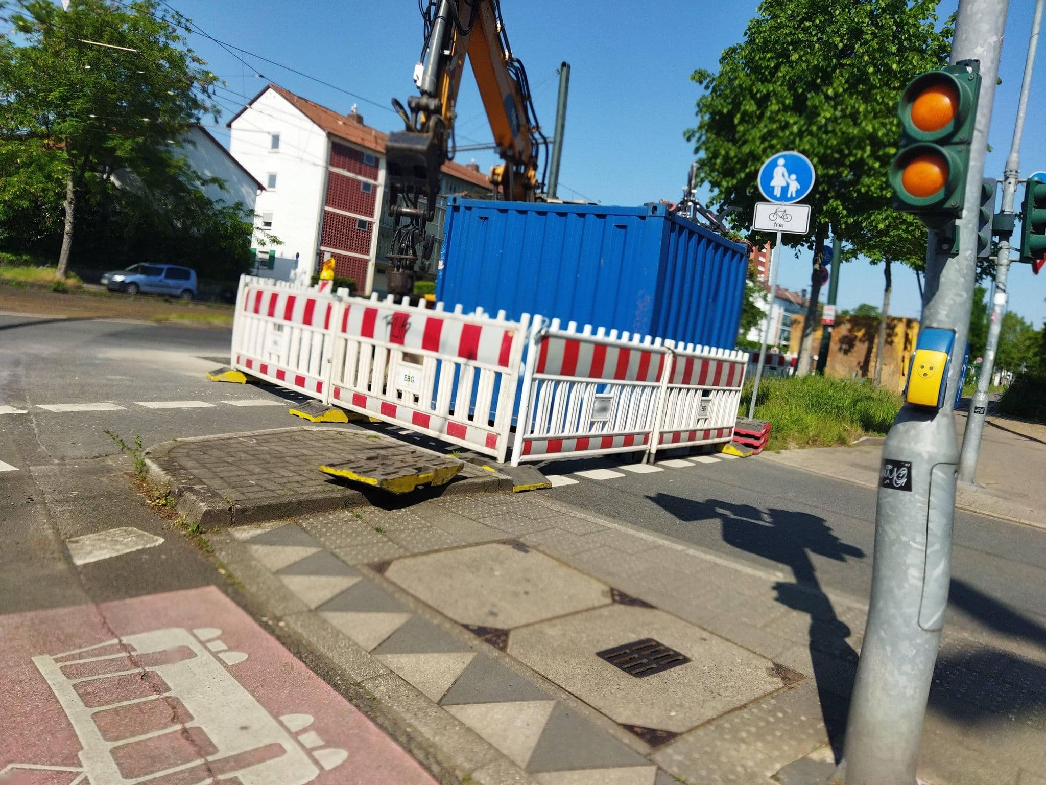 Street view near Room 300, Wersten — © changchun1 (CC BY-SA · Mapillary)
