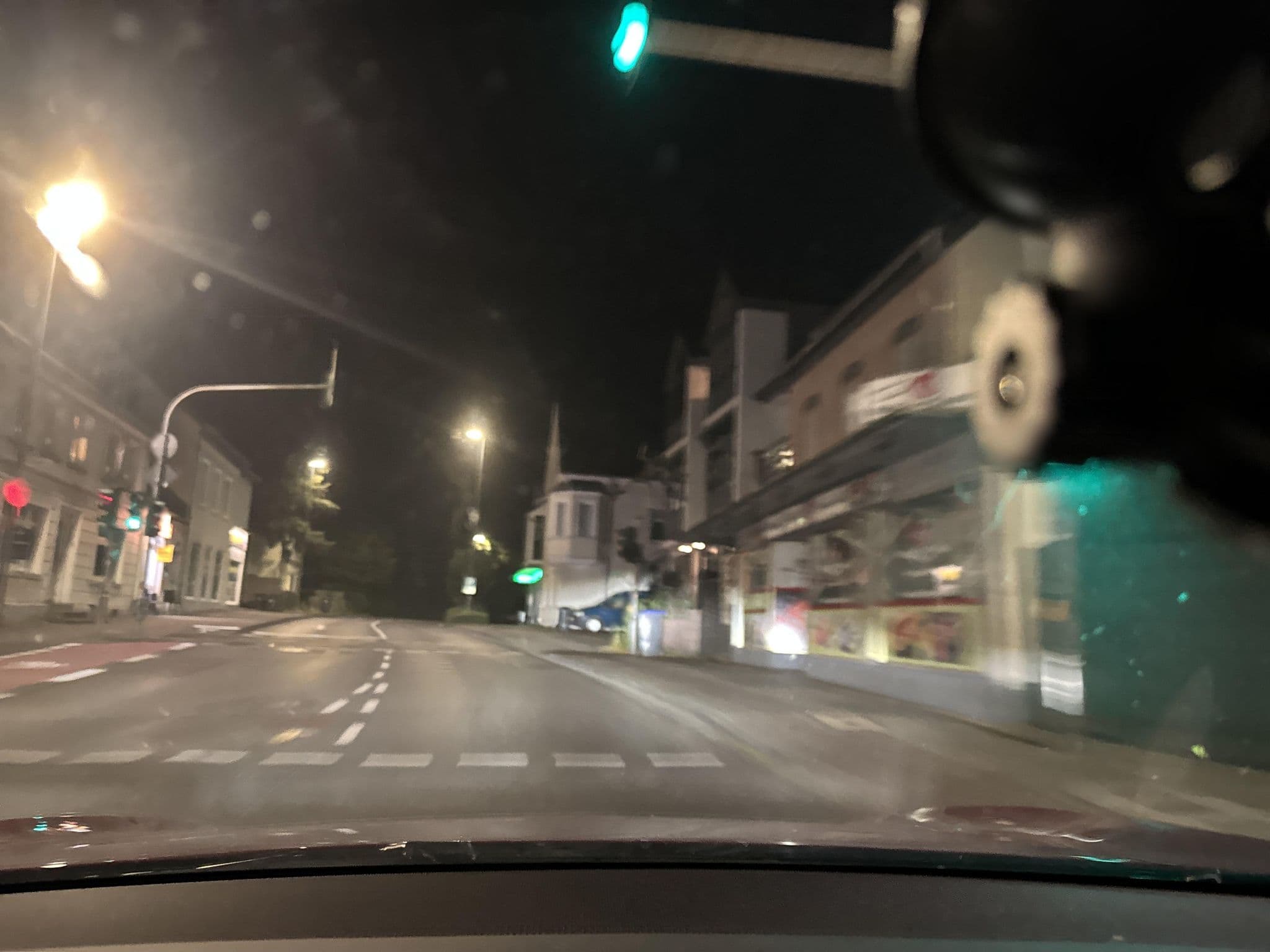 Street view near Hotel Bunte, Bergisch Gladbach — © maxd (CC BY-SA · Mapillary)