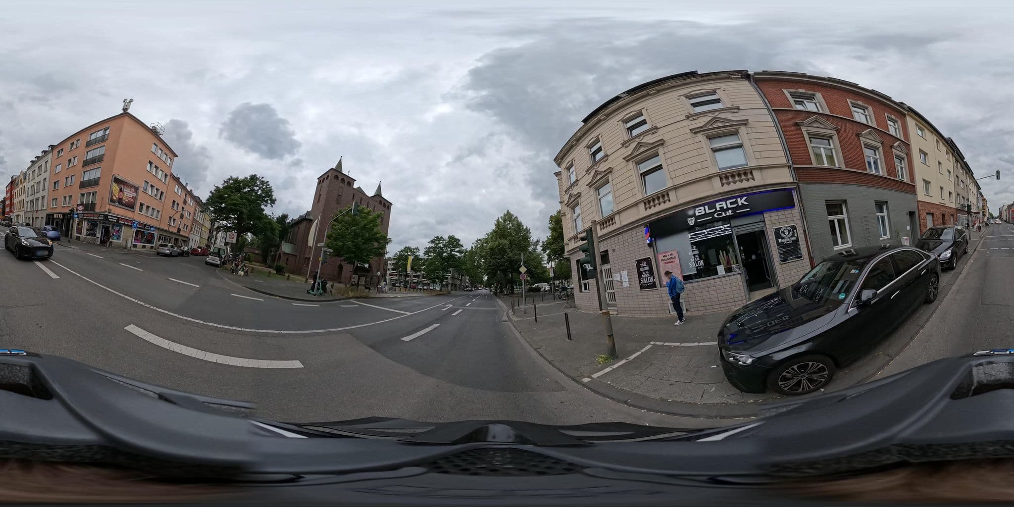 Street view near Pension Guckler, Humboldtkolonie — © popball (CC BY-SA · Mapillary)