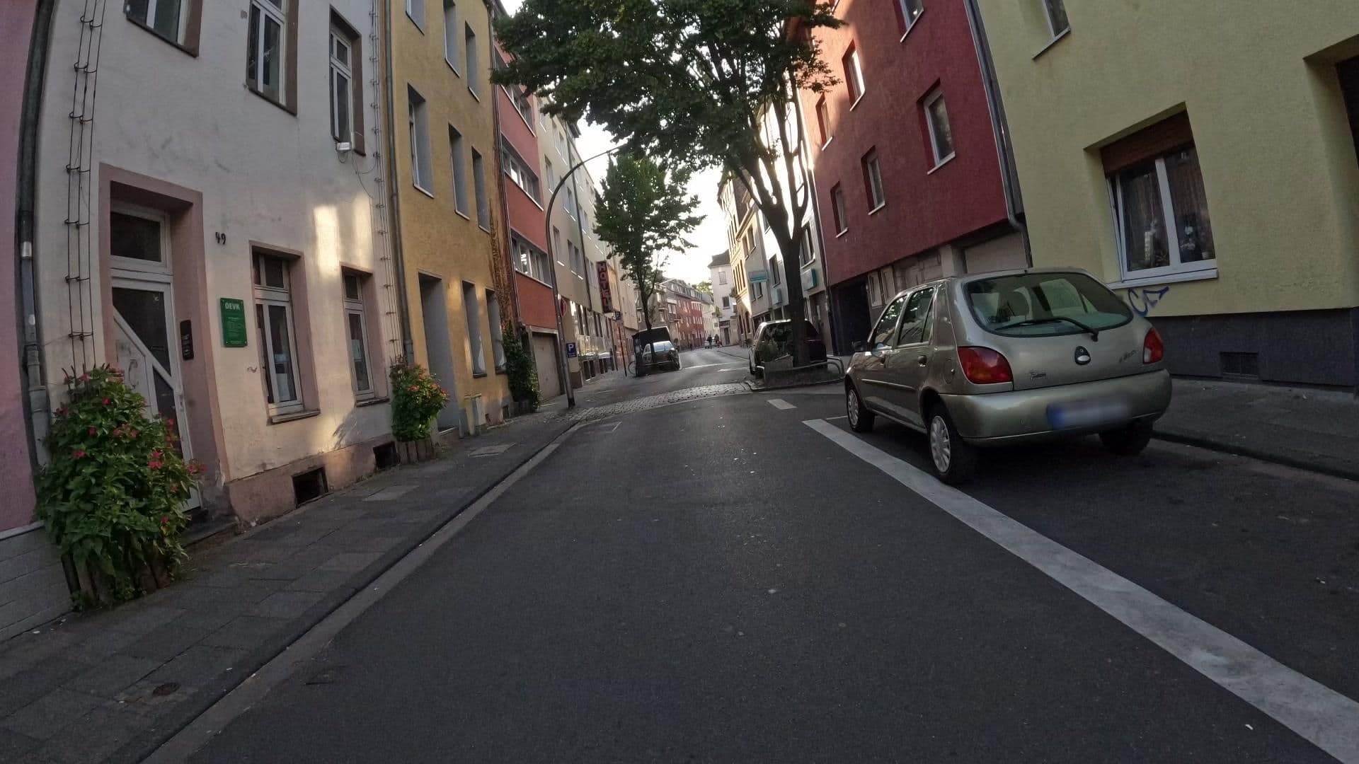 Street view near Appartement Messe, Kalk — © marccologne (CC BY-SA · Mapillary)