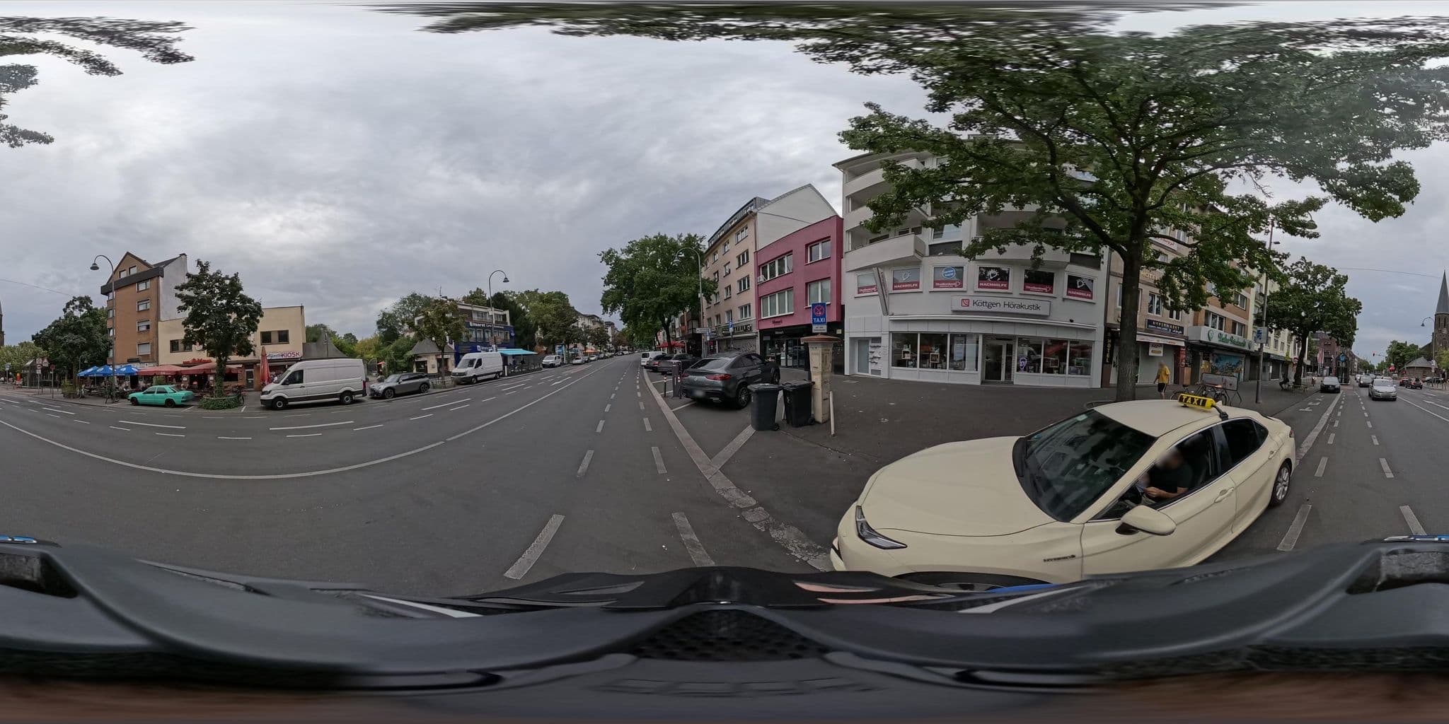 Street view near M-Kinghotel, Kalk — © popball (CC BY-SA · Mapillary)