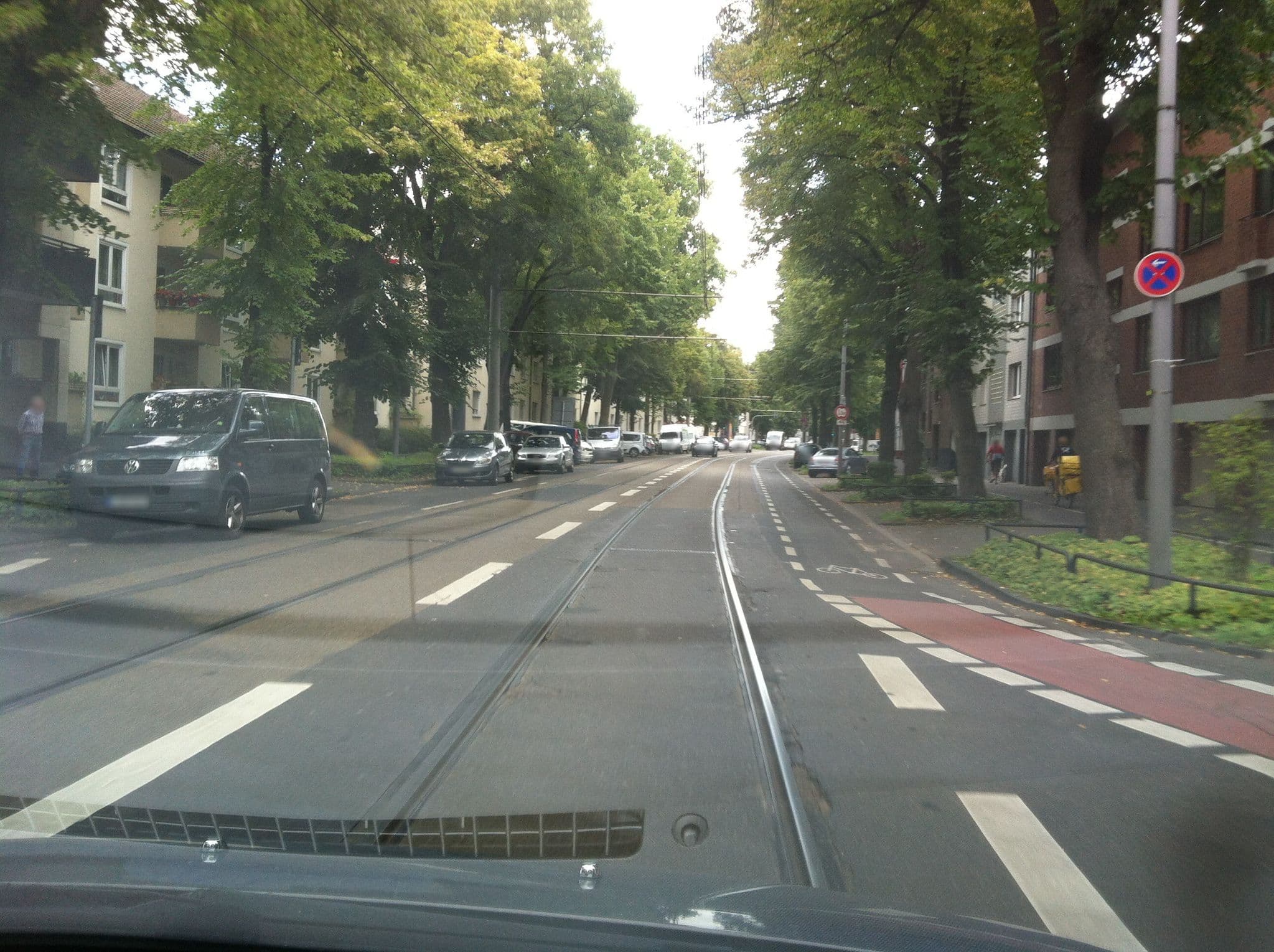 Street view near Südbrücke Köln, Poll — © ifjj1ref (CC BY-SA · Mapillary)