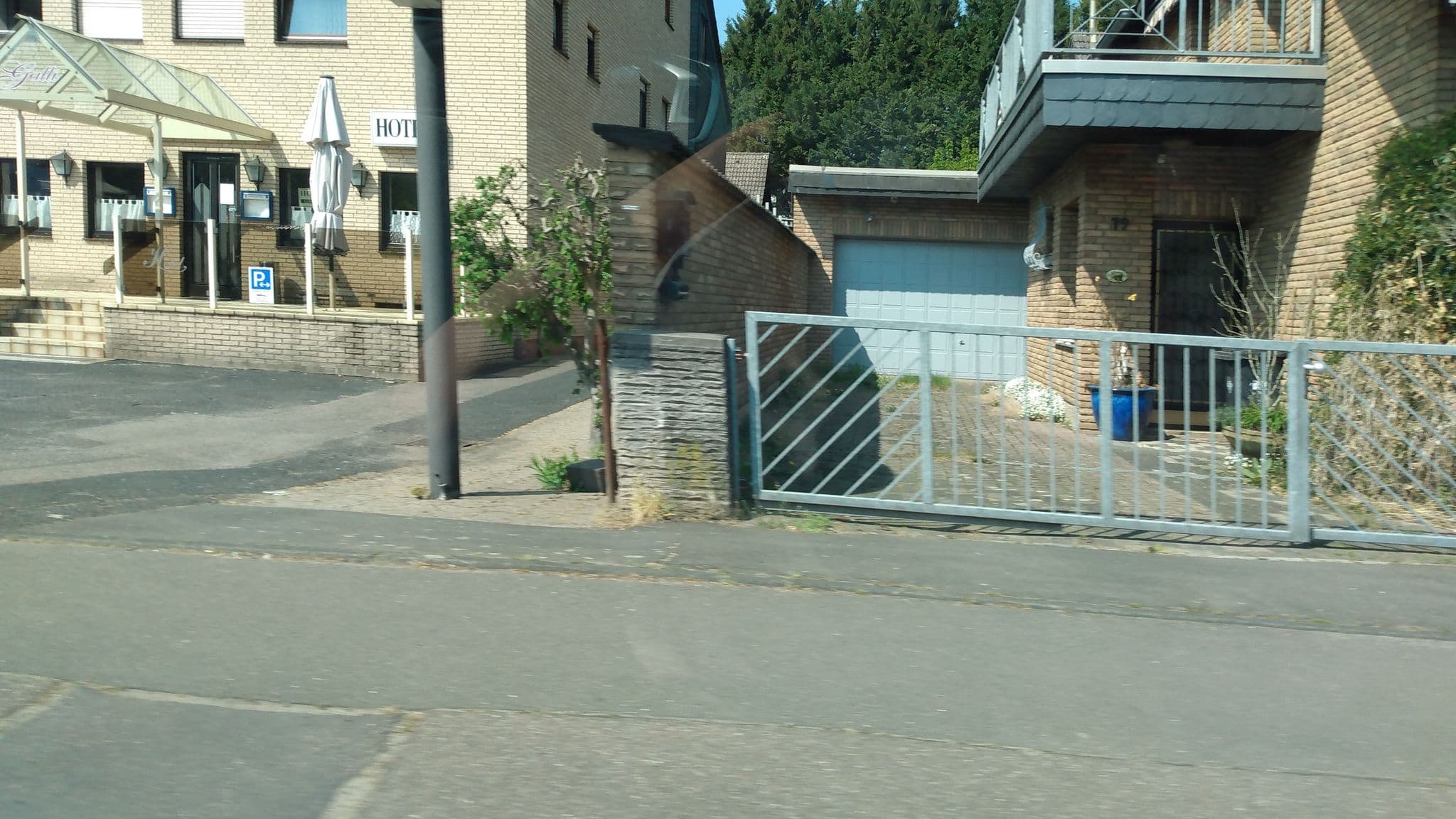 Street view near Hotel Gatti, Odenthal — © tobi23 (CC BY-SA · Mapillary)