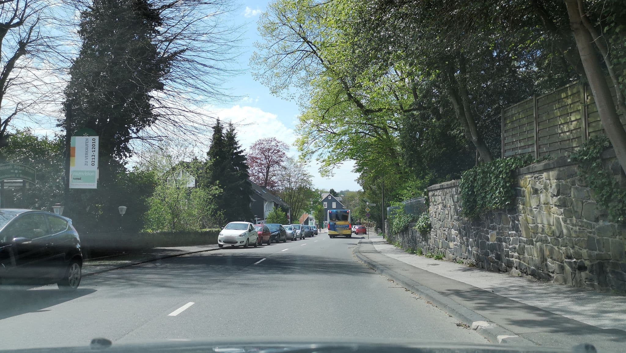 Street view near Gastehaus Ehringhausen 63 Anno 1719, Remscheid — © fuffel (CC BY-SA · Mapillary)