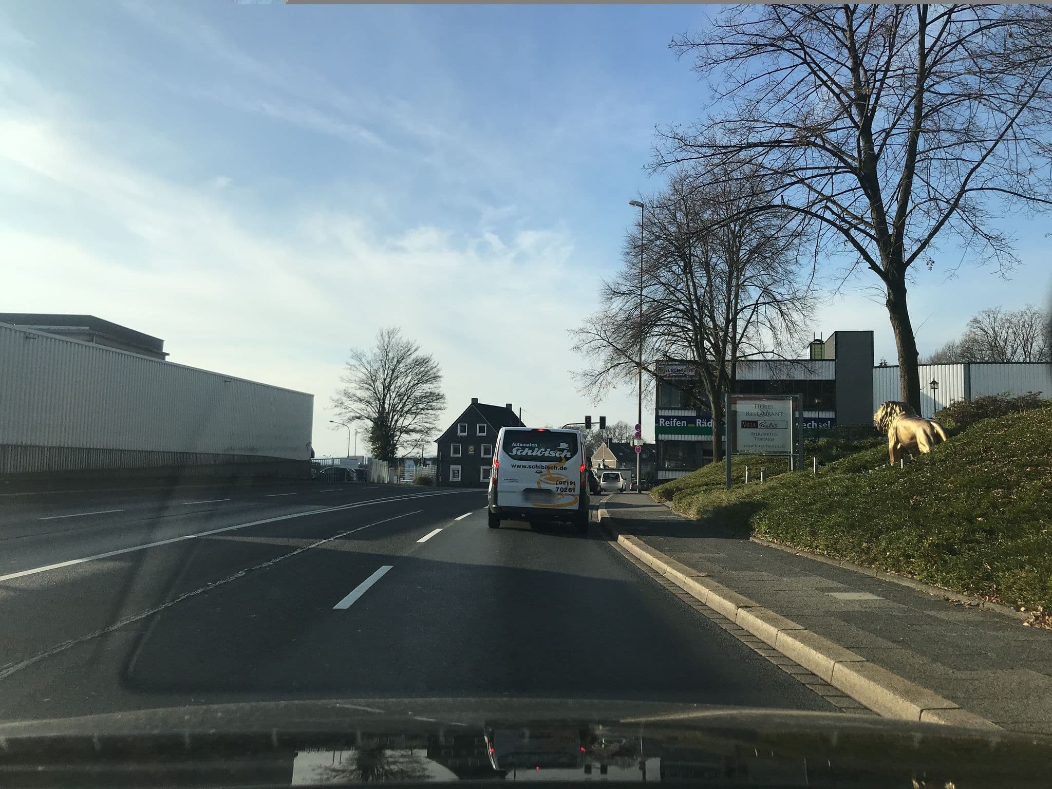 Street view near Villa Paulus, Remscheid — © saschahaberkorn (CC BY-SA · Mapillary)