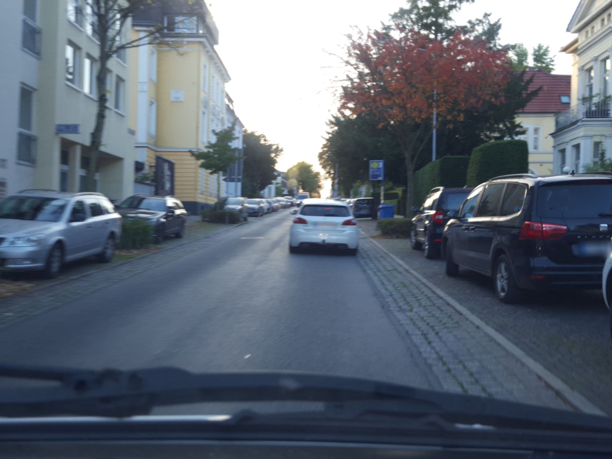 Street view near Übernachten in Kettwig, Heiligenhaus — © trustno1 (CC BY-SA · Mapillary)