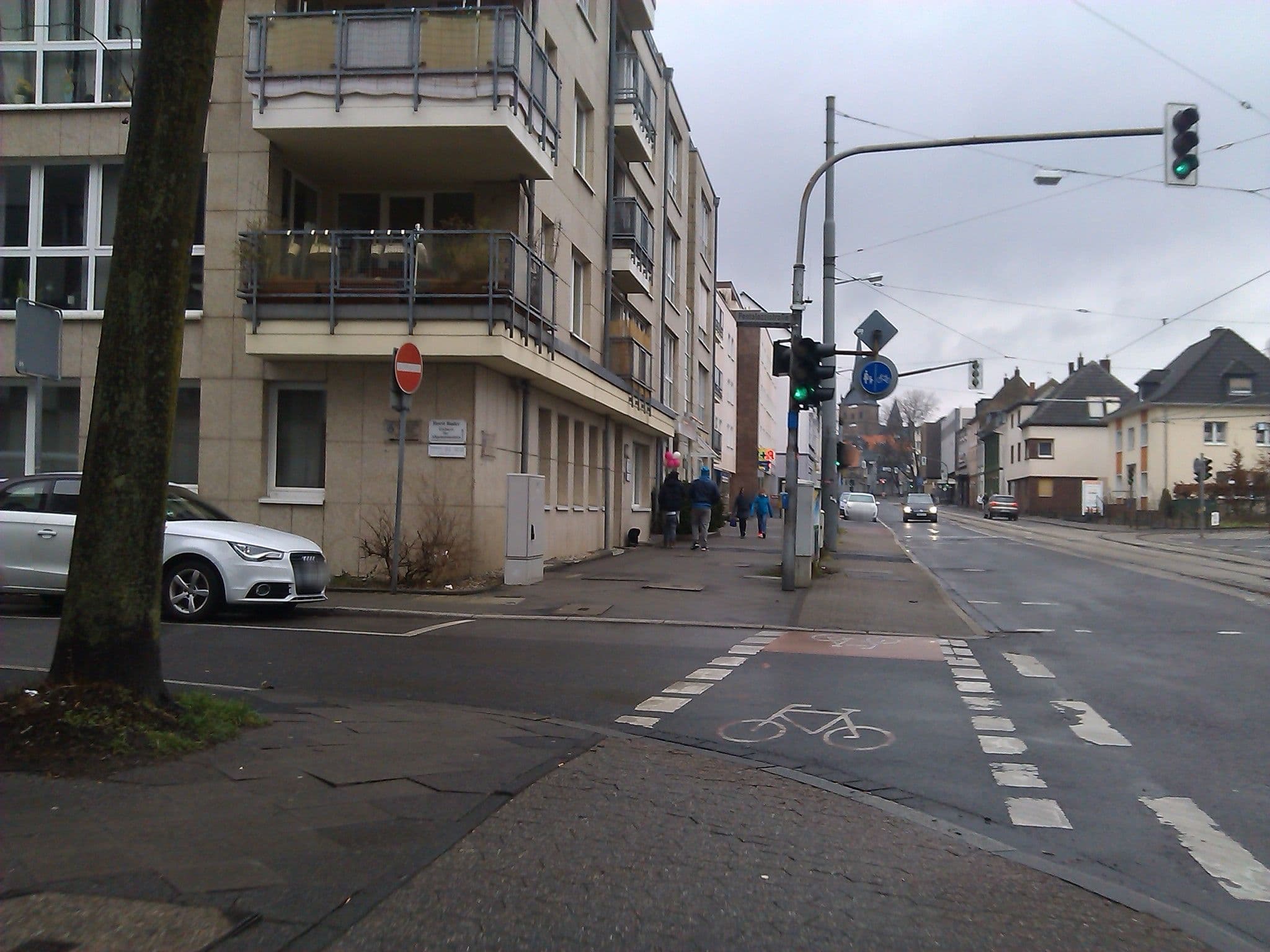 Street view near Gästezimmer Ratingen, Ratingen — © changchun1 (CC BY-SA · Mapillary)