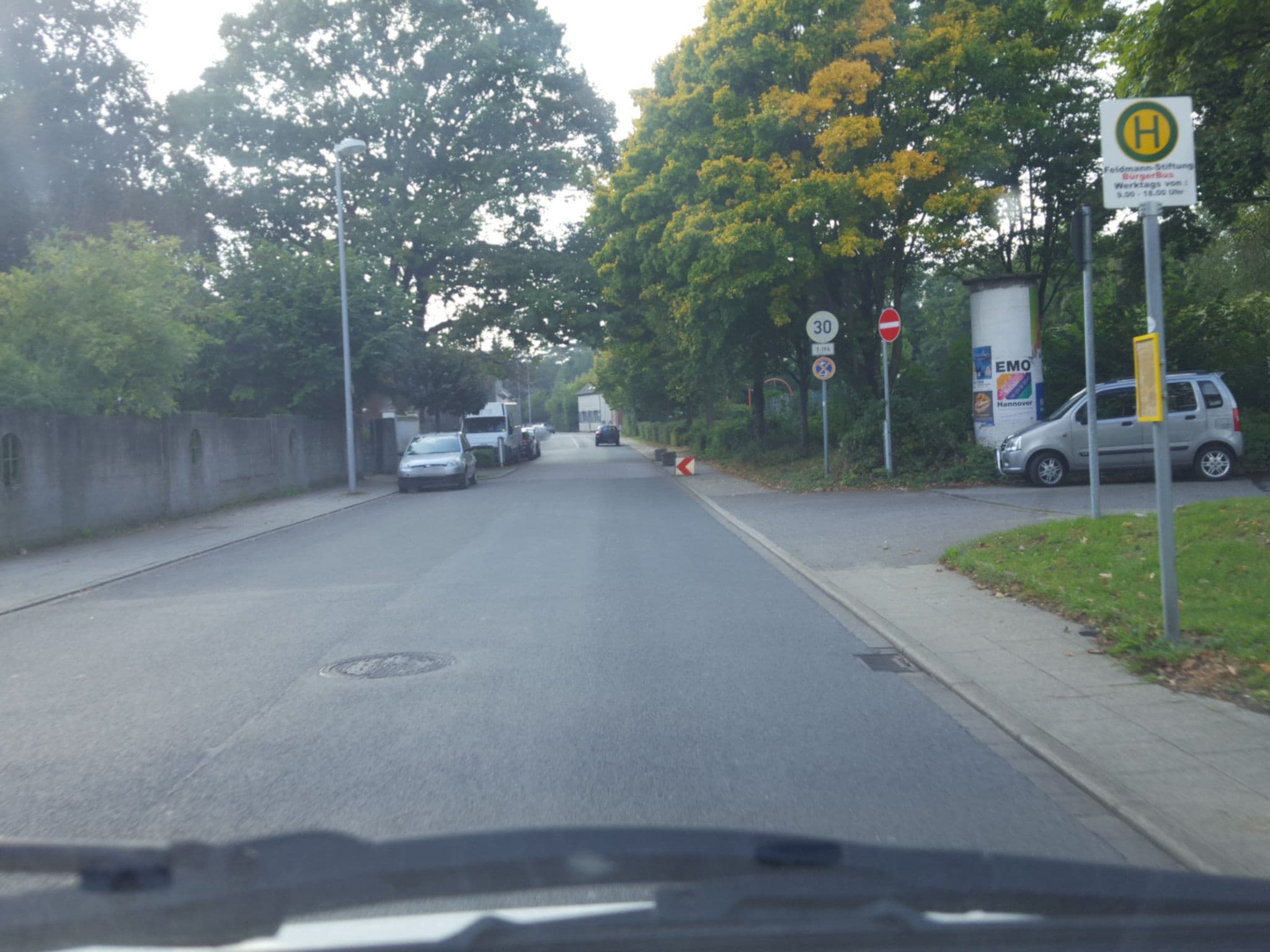 Street view near Gasthaus Feldmann, Oberhausen — © trustno1 (CC BY-SA · Mapillary)
