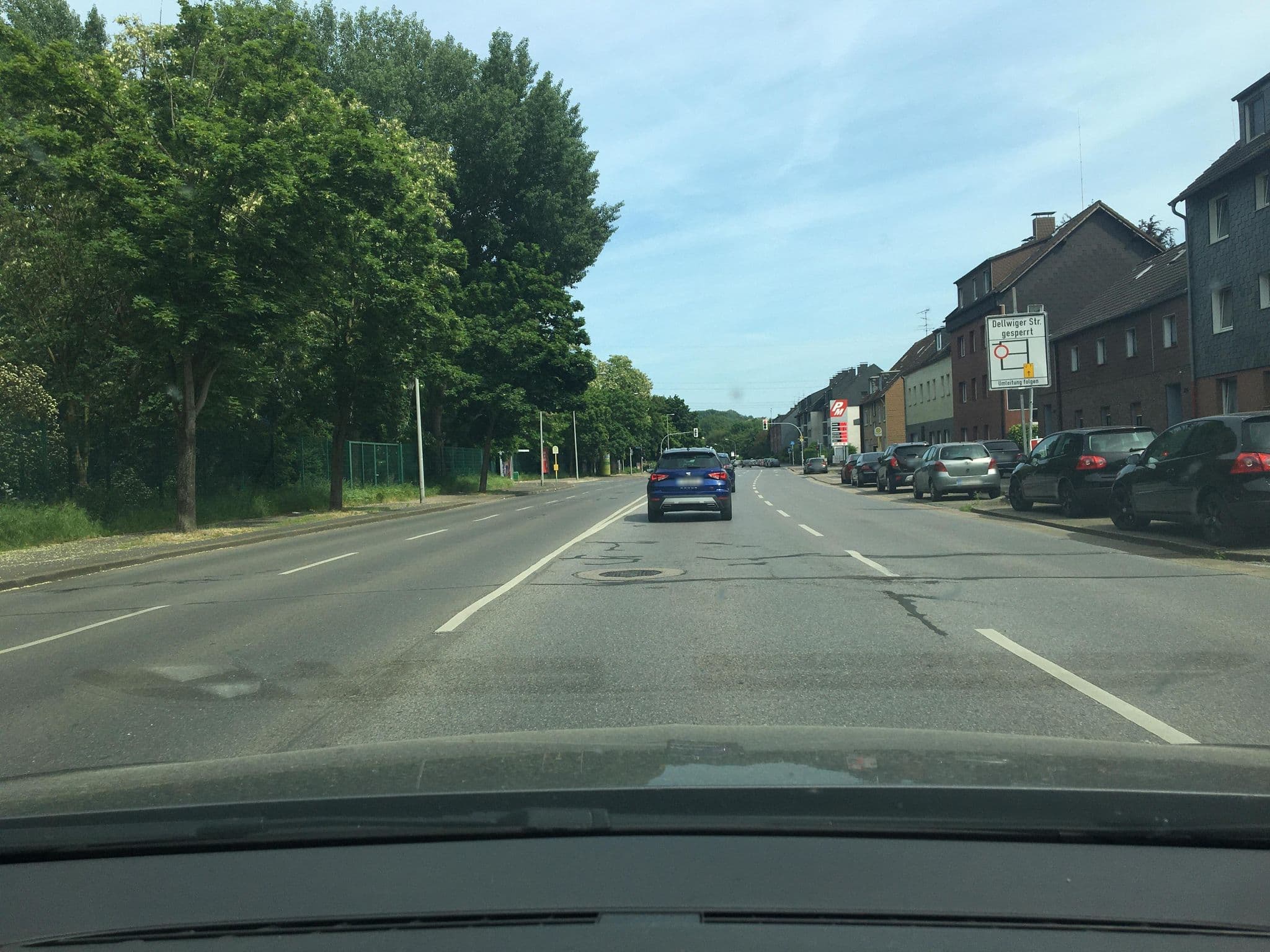 Street view near Hamburger Hof, Oberhausen — © heetENkoel (CC BY-SA · Mapillary)